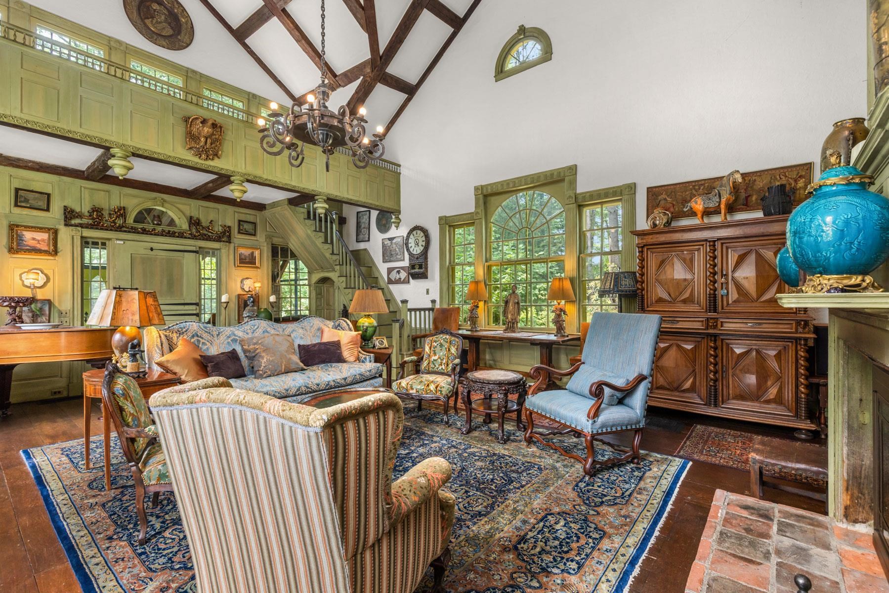 4 Elm Hill Rd, Peterborough, NH 03458