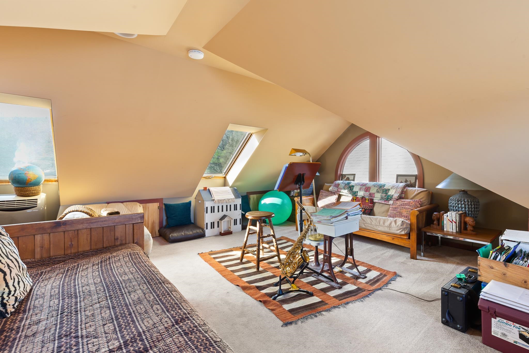 534 Cream Hill Rd, Mendon, VT 05701