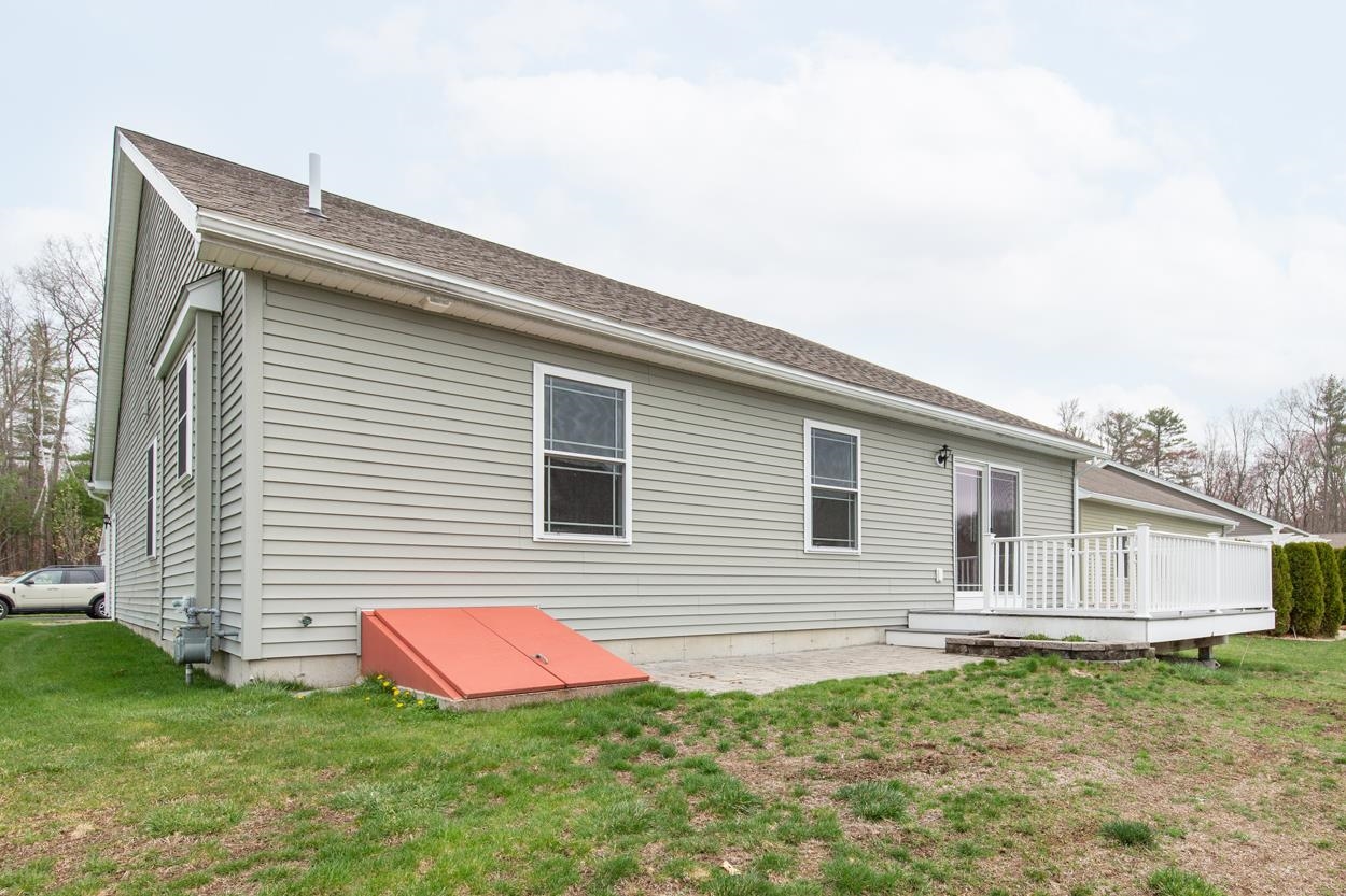 59 Sagewood Dr, Pelham, NH 03076