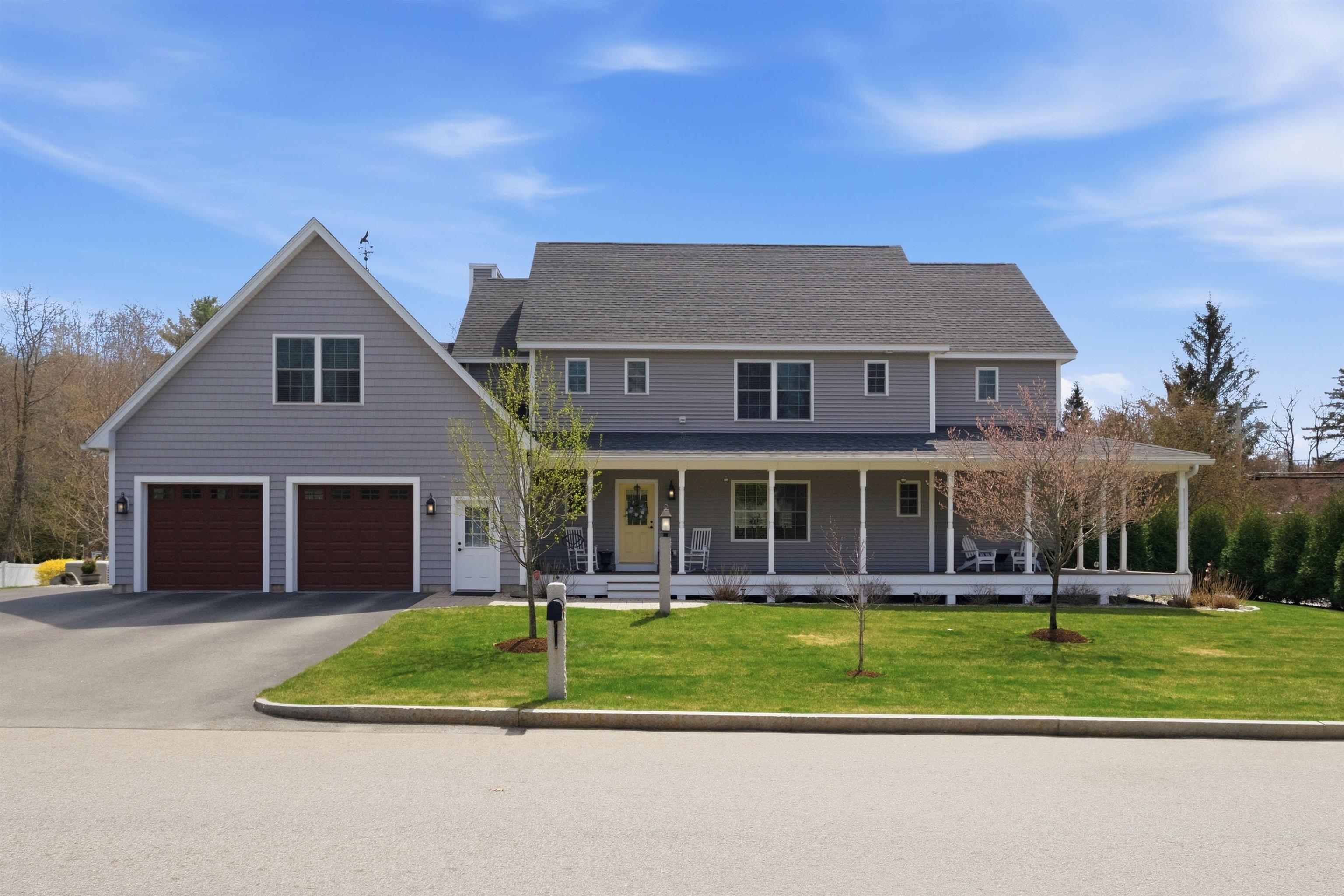 2 Goldenrod Ln, Concord, NH 03301