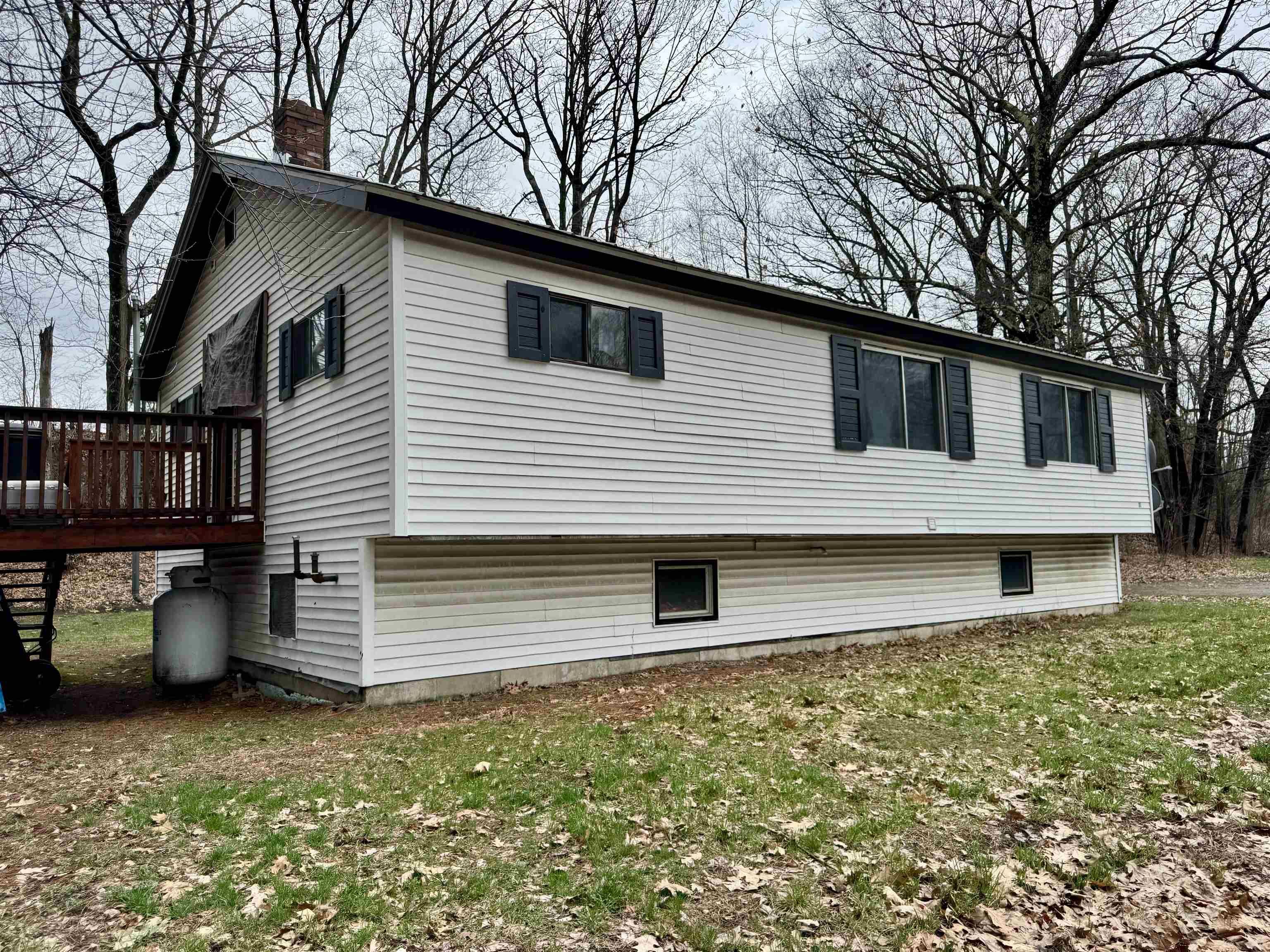 31 Forest St, Haverhill, NH 03785