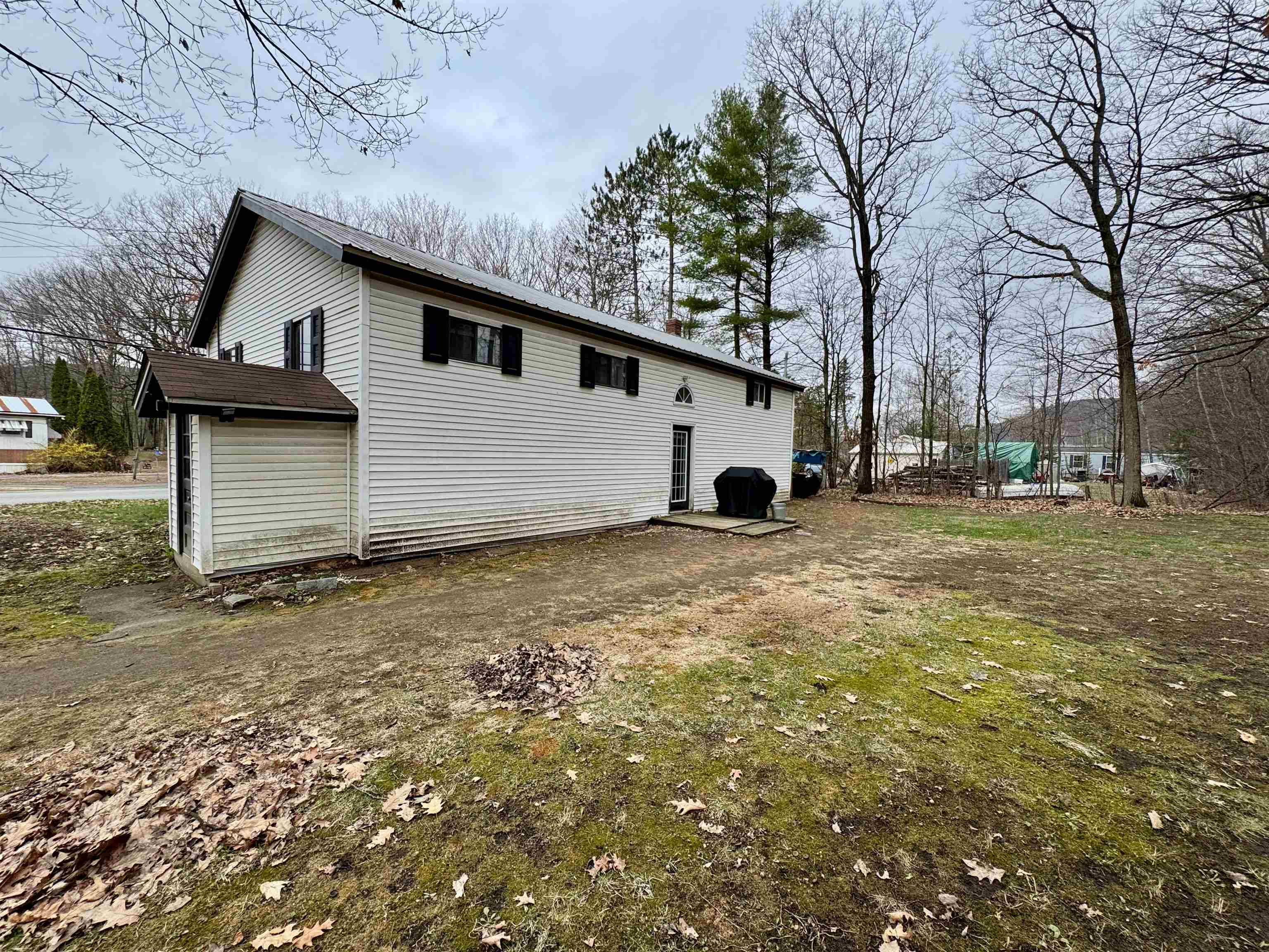 31 Forest St, Haverhill, NH 03785