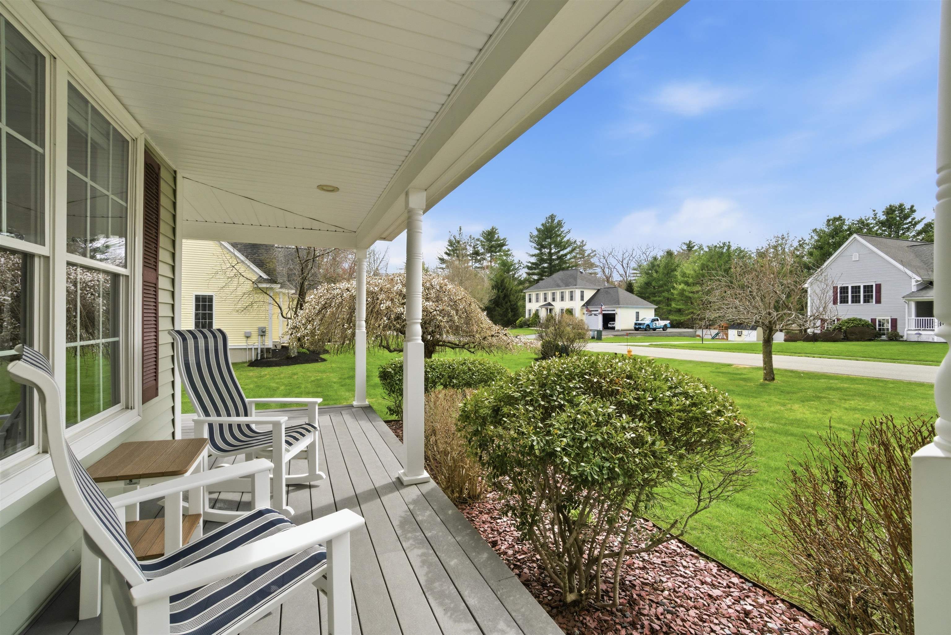 26 Flintlock Rd, Salem, NH 03079