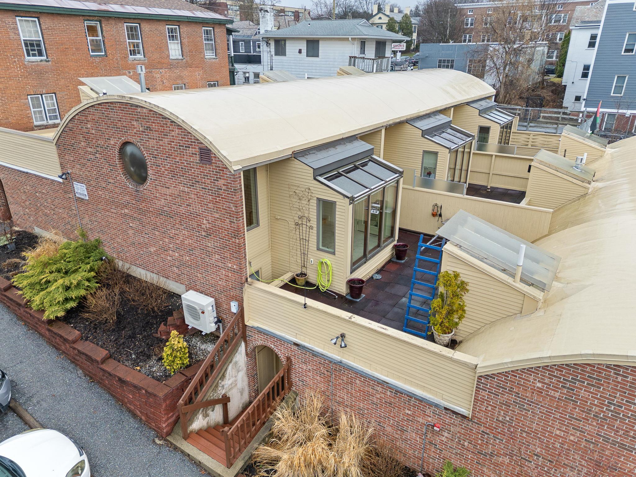 265 Pearl Street Unit: A1