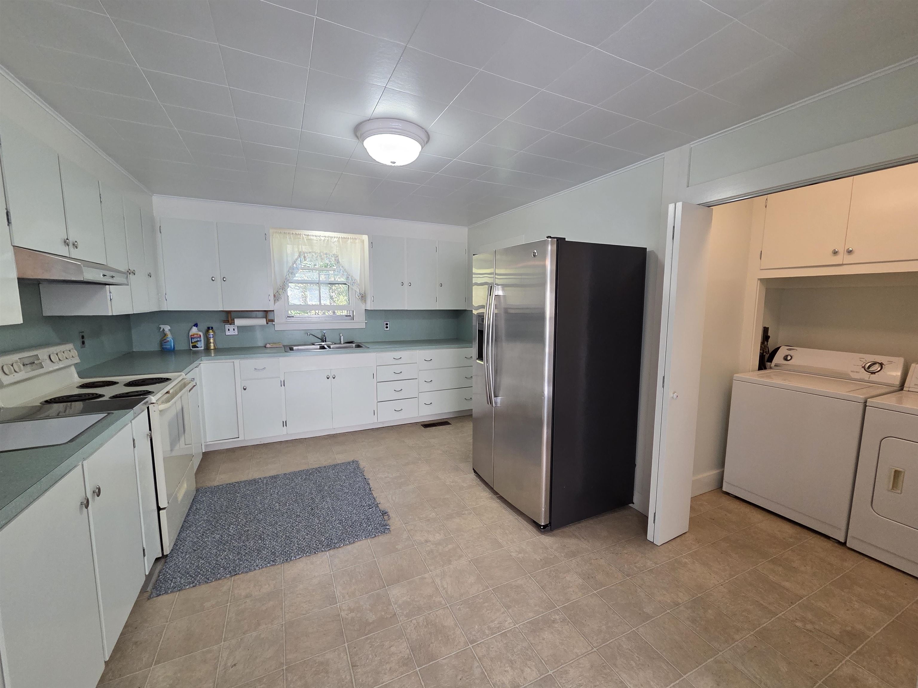 321 Meriden Rd, Lebanon, NH 03766