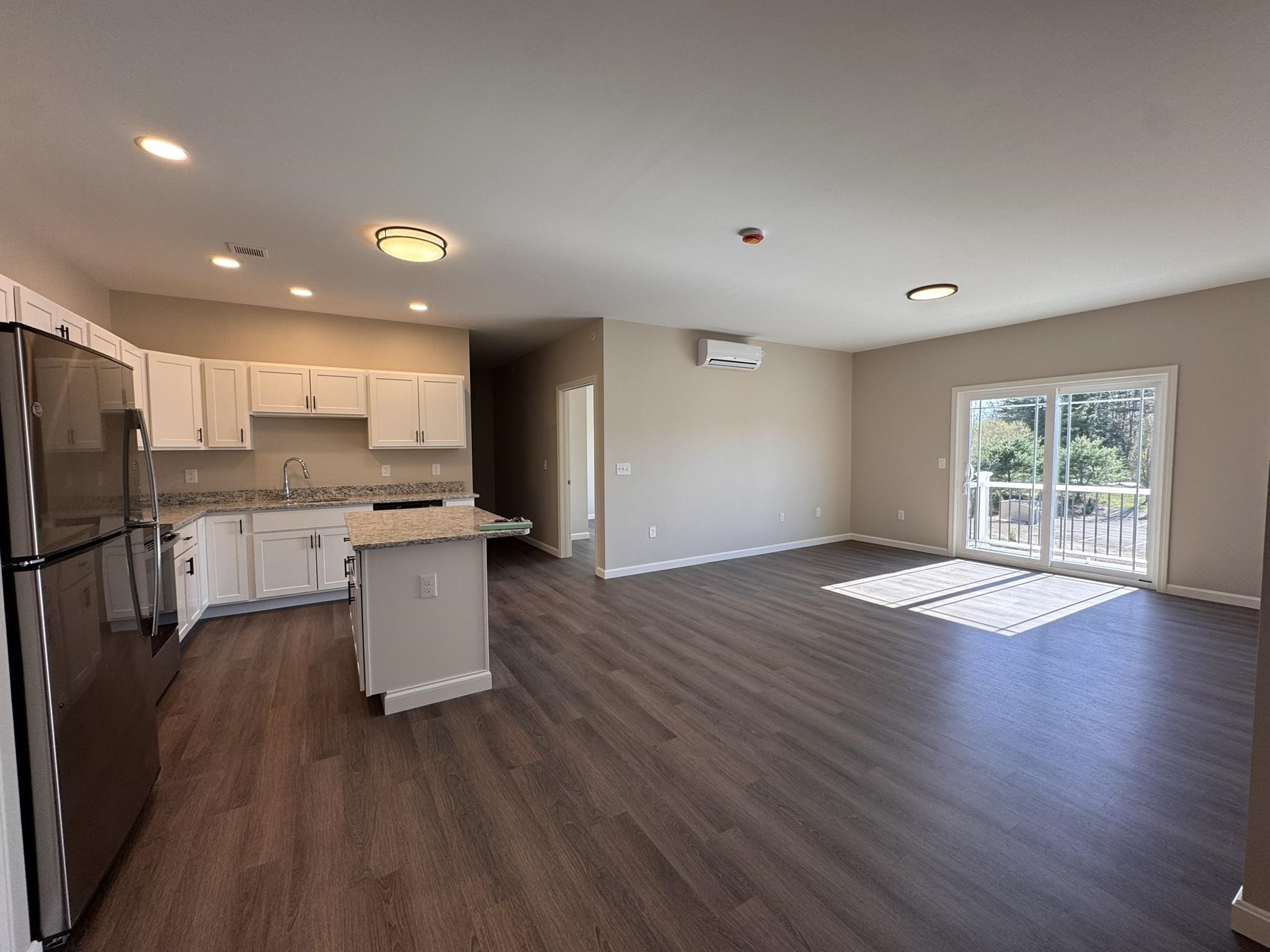 MLS 5084417: 217 Rockingham Road-Unit 304, Londonderry NH