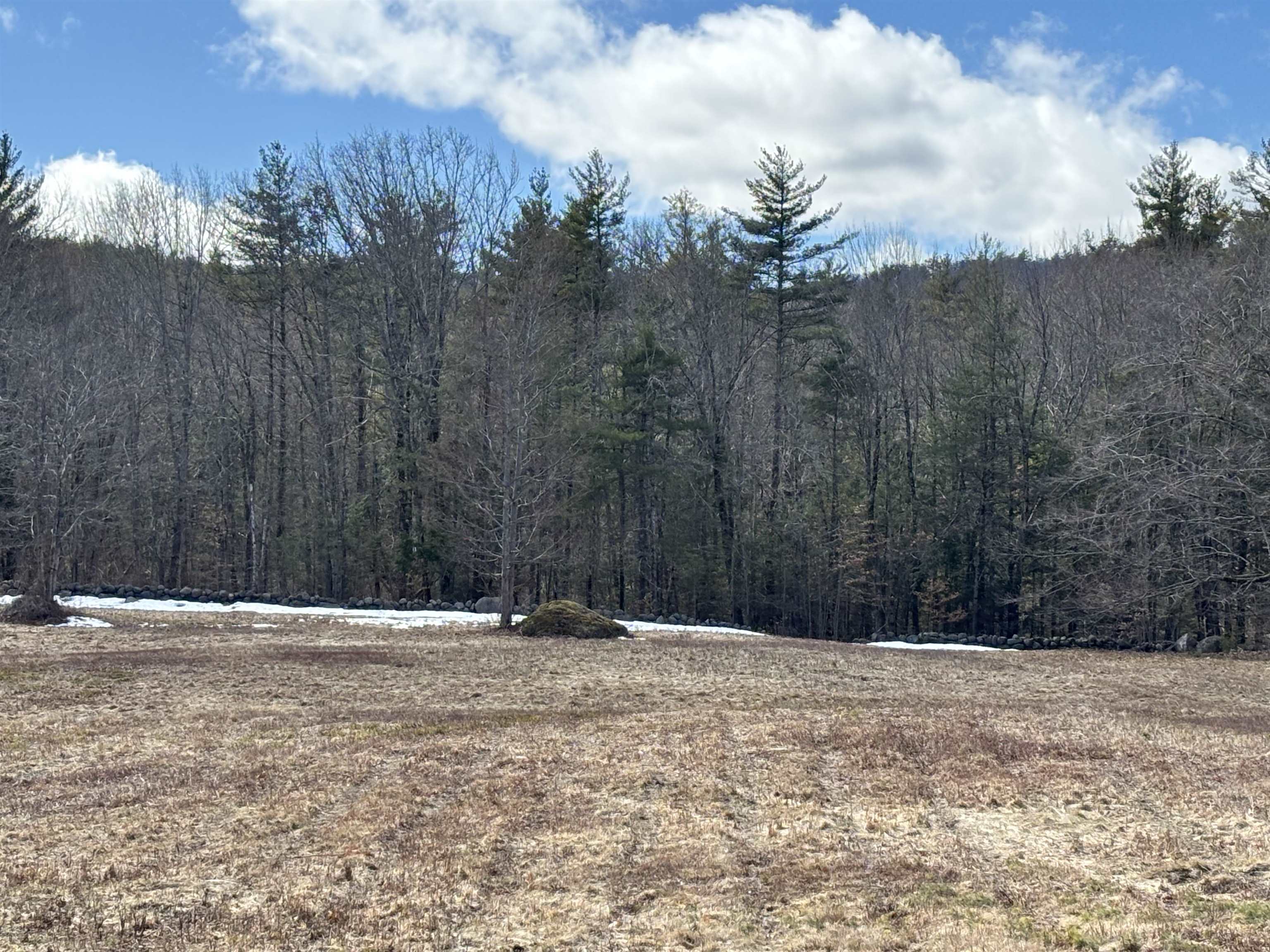 86 Mountain Rd, Greenfield, NH 03047