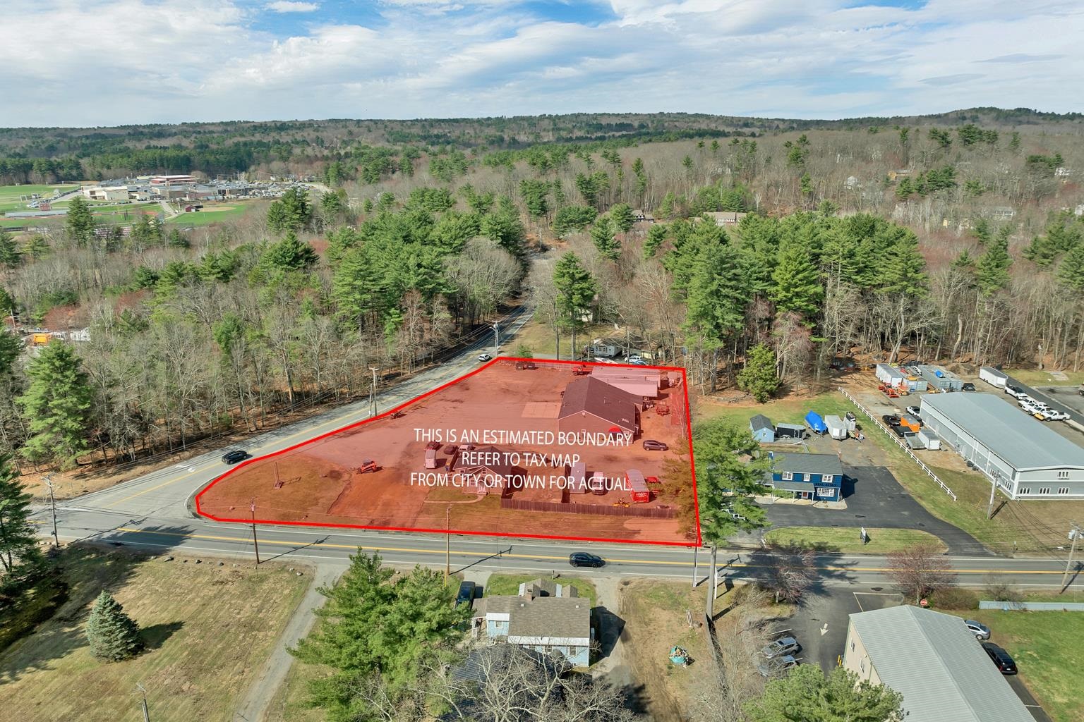 14 Danville Rd, Plaistow, NH 03865