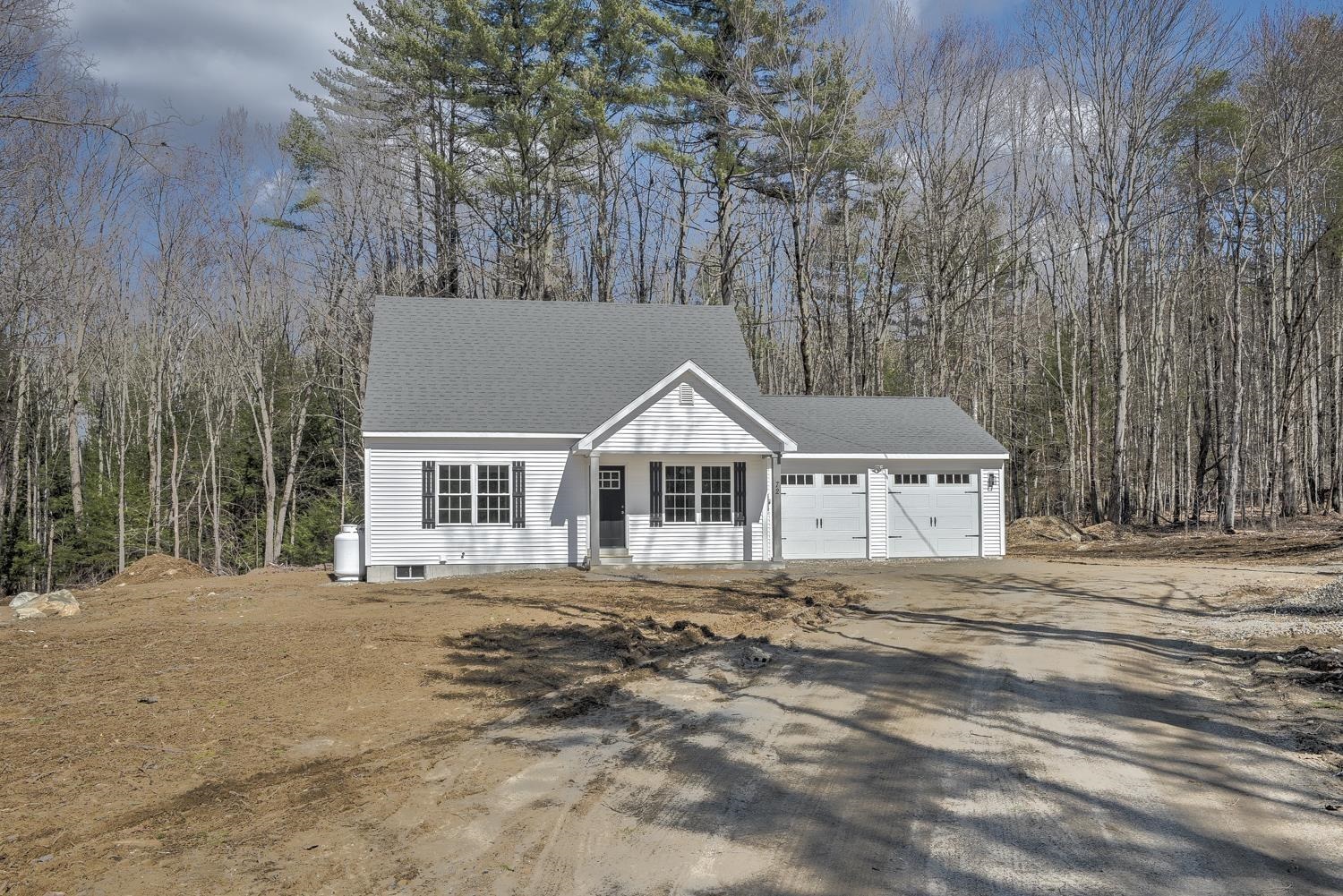 3 Ashley Ave, Hinsdale, NH 03451
