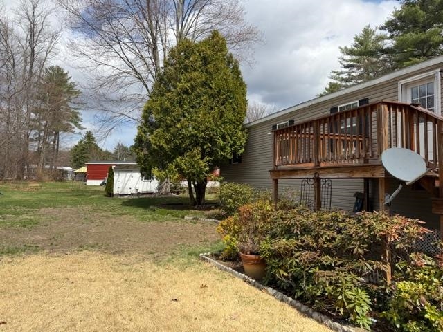 27 Queens Ln, Epsom, NH 03234