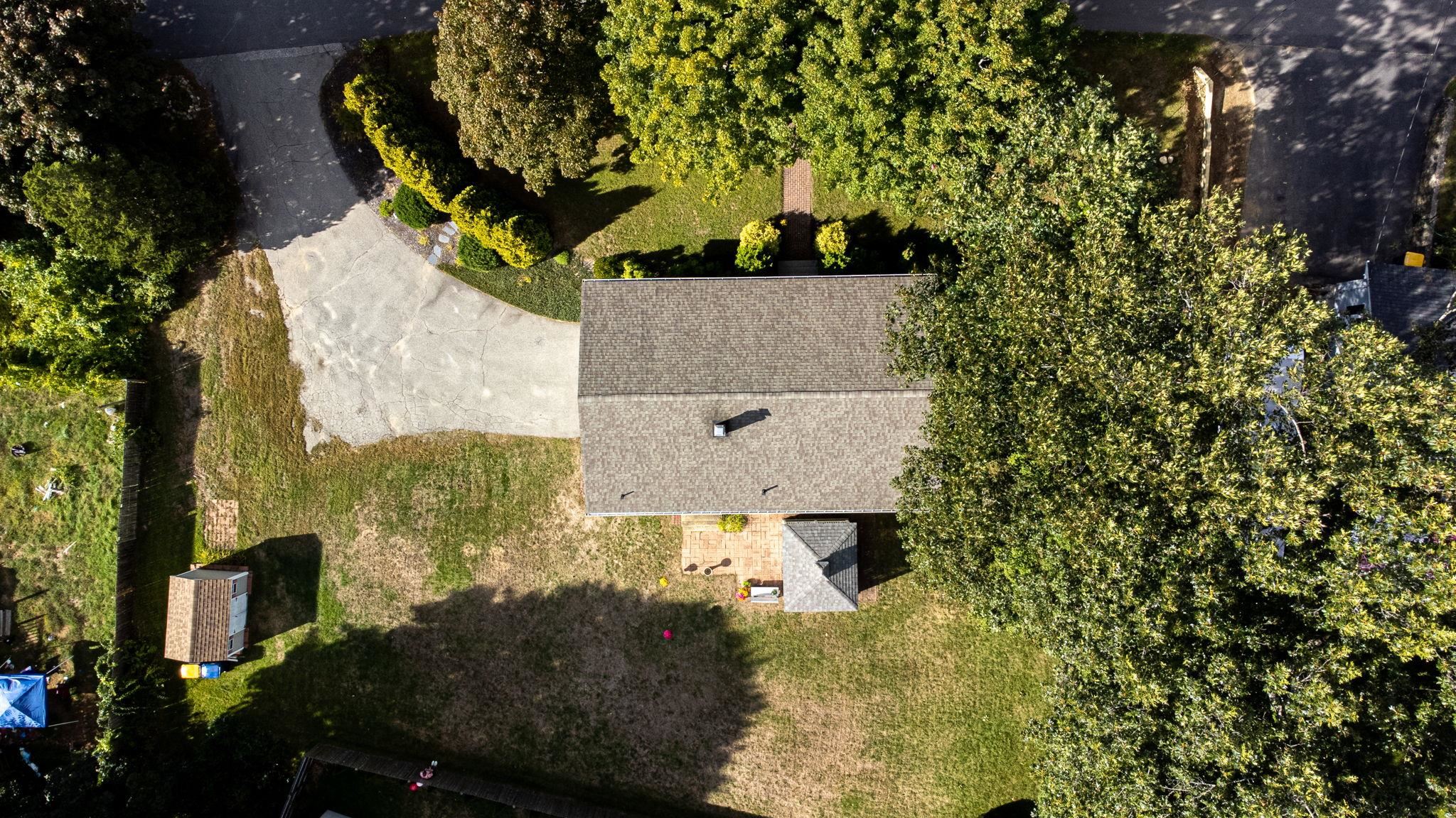 18 Center Cir, Plaistow, NH 03865