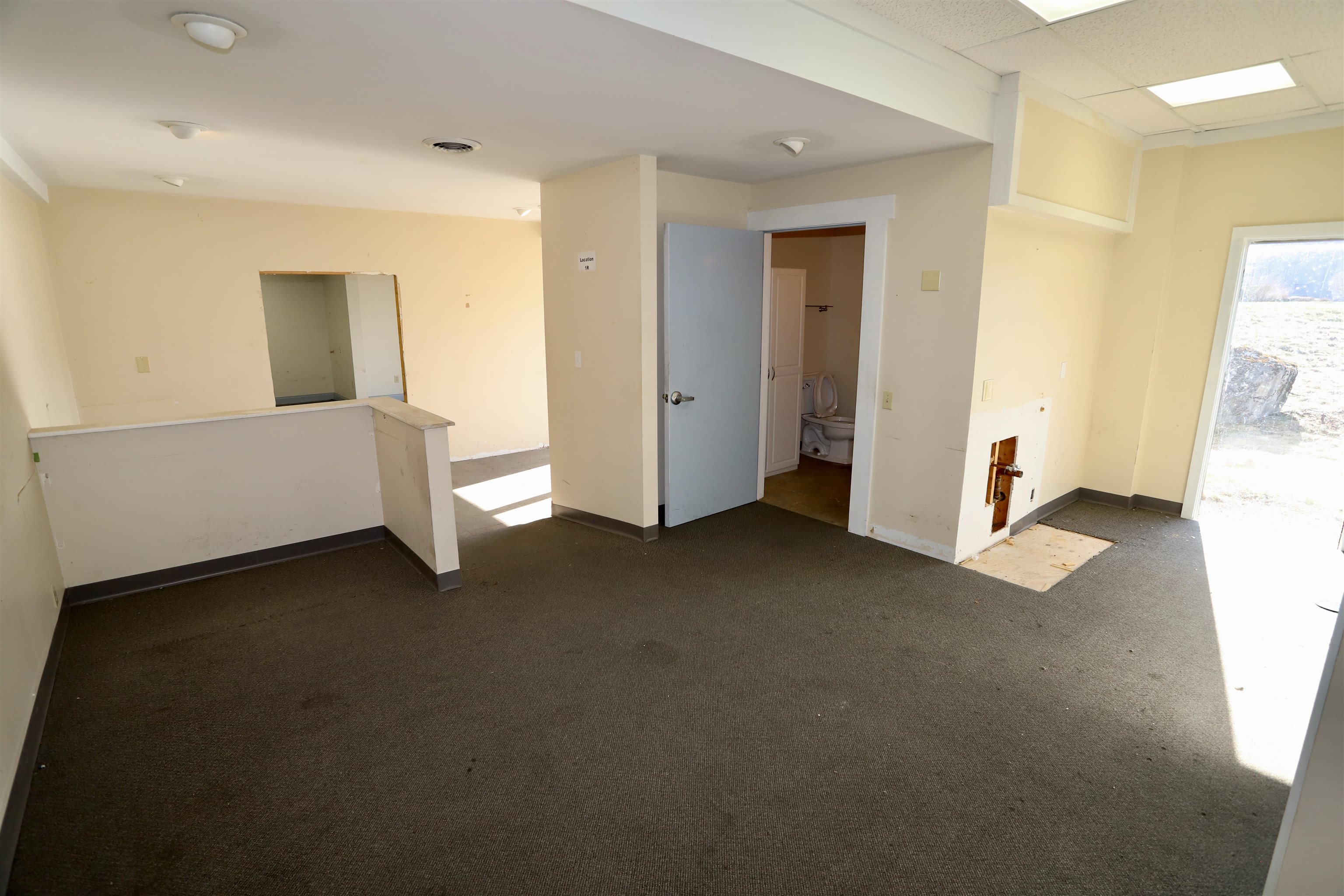 Executive Office Suite (Sales Building)