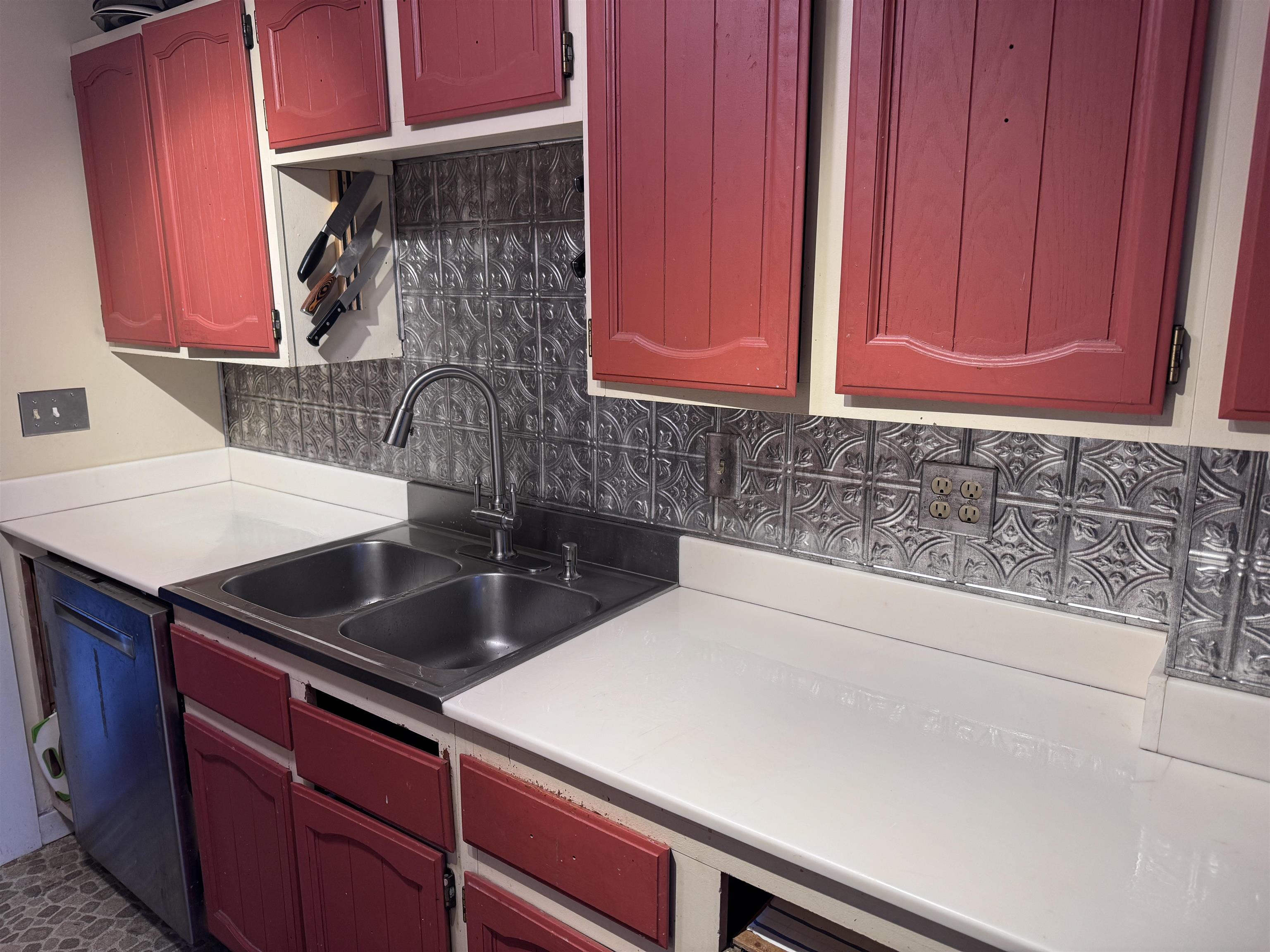 26 Edgewood Rd, Durham, NH 03824