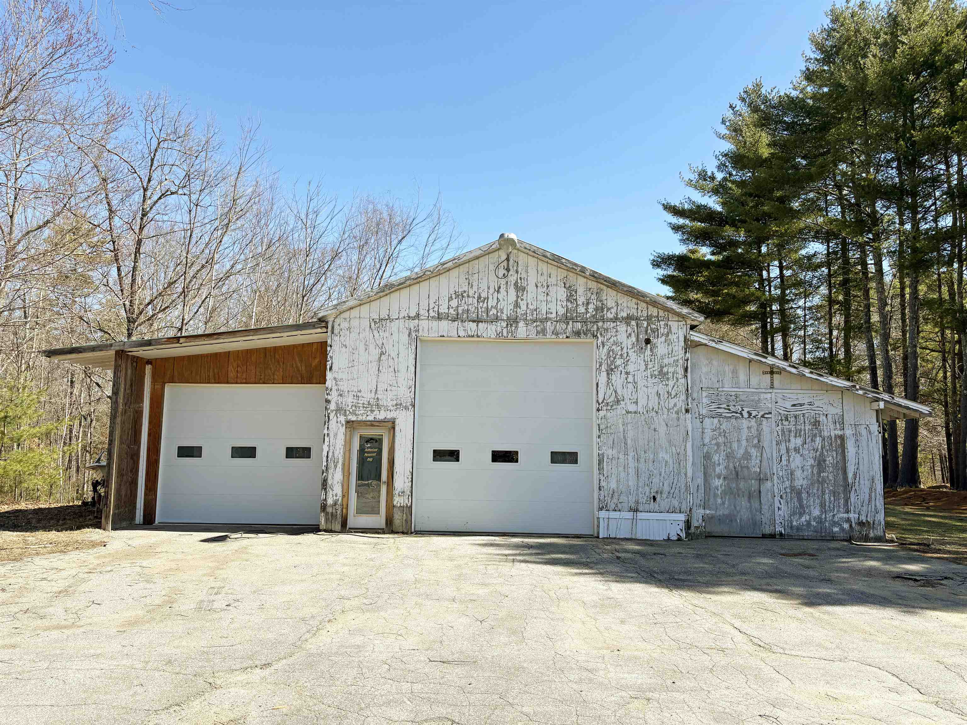 88 Pierce Rd, Barrington, NH 03825