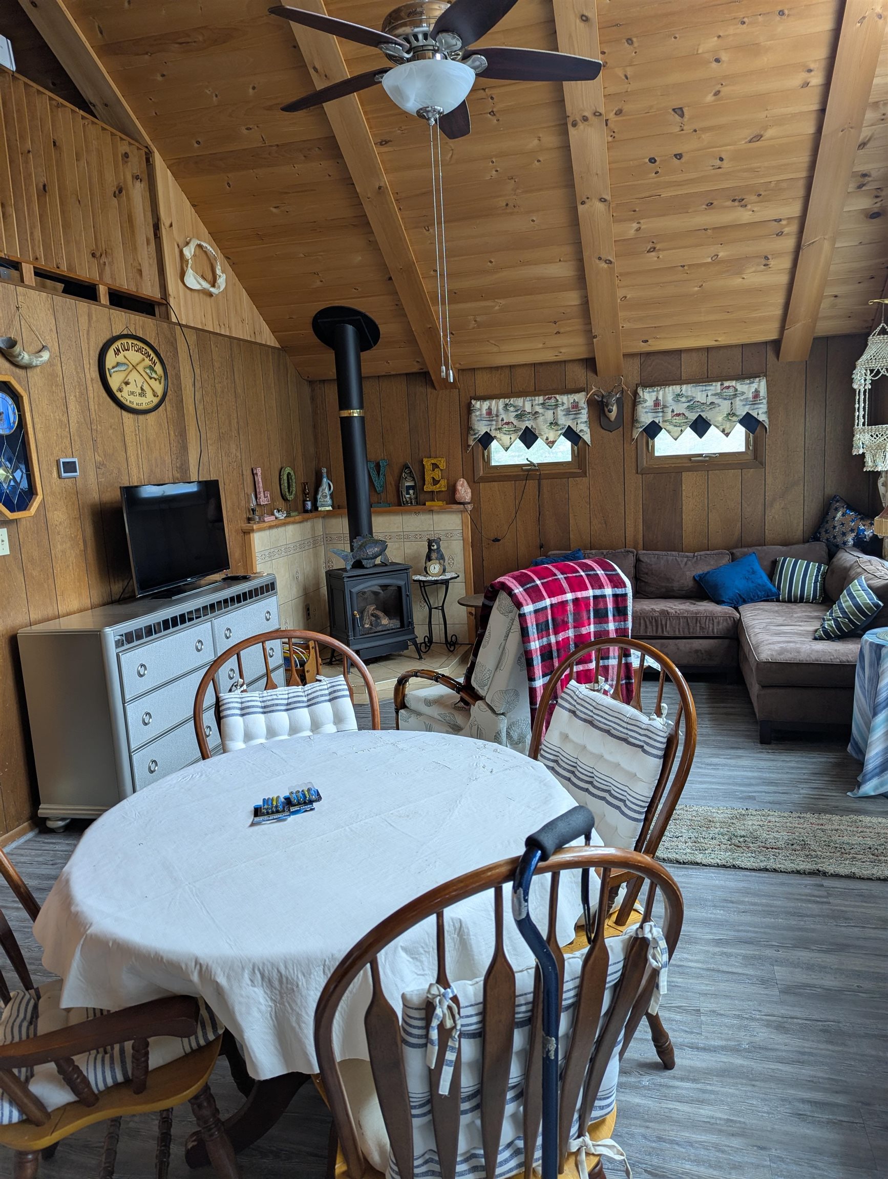 14 Morgan Rd, Hillsborough, NH 03244