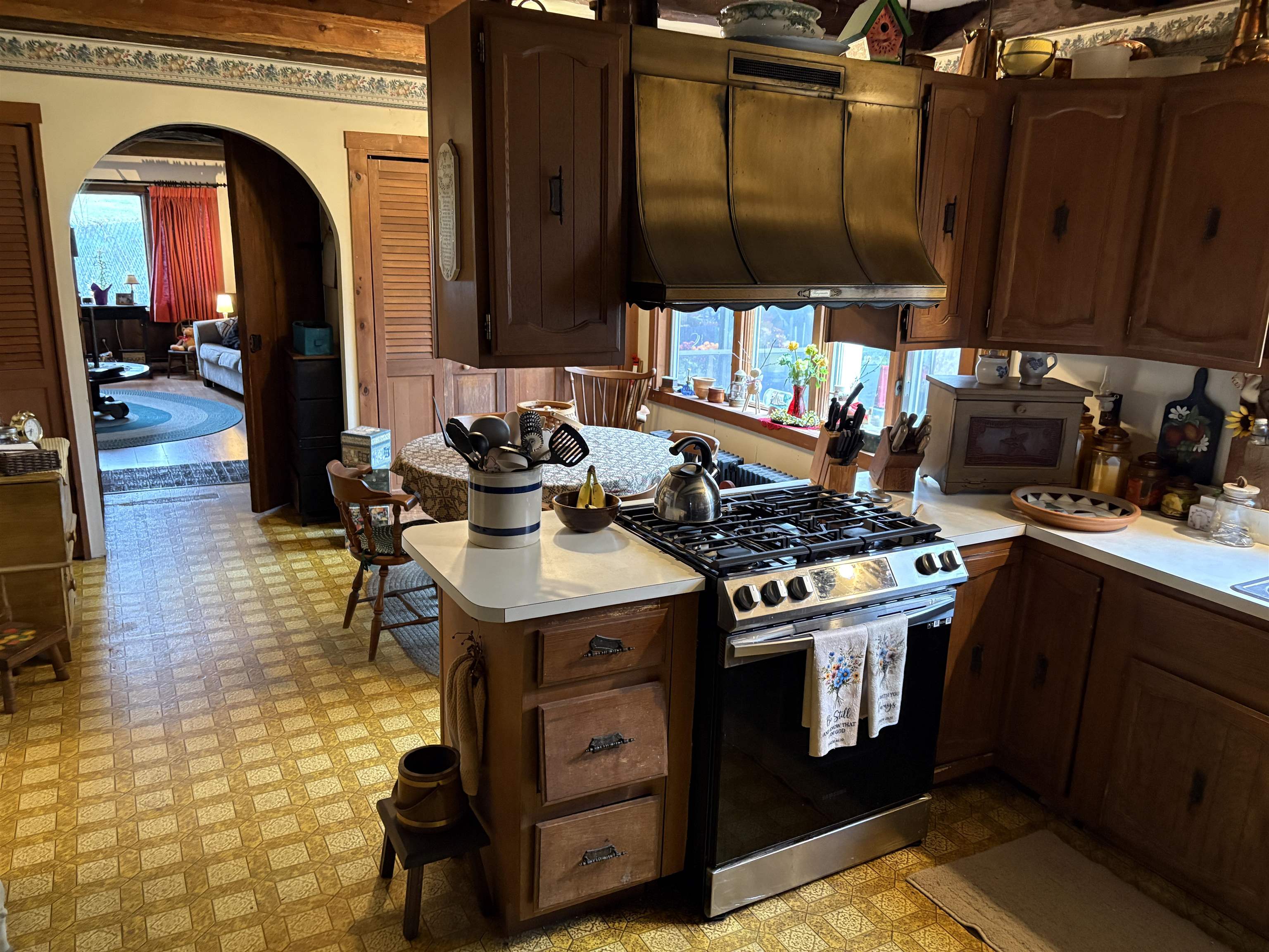 76 Pierce Rd, Barrington, NH 03825