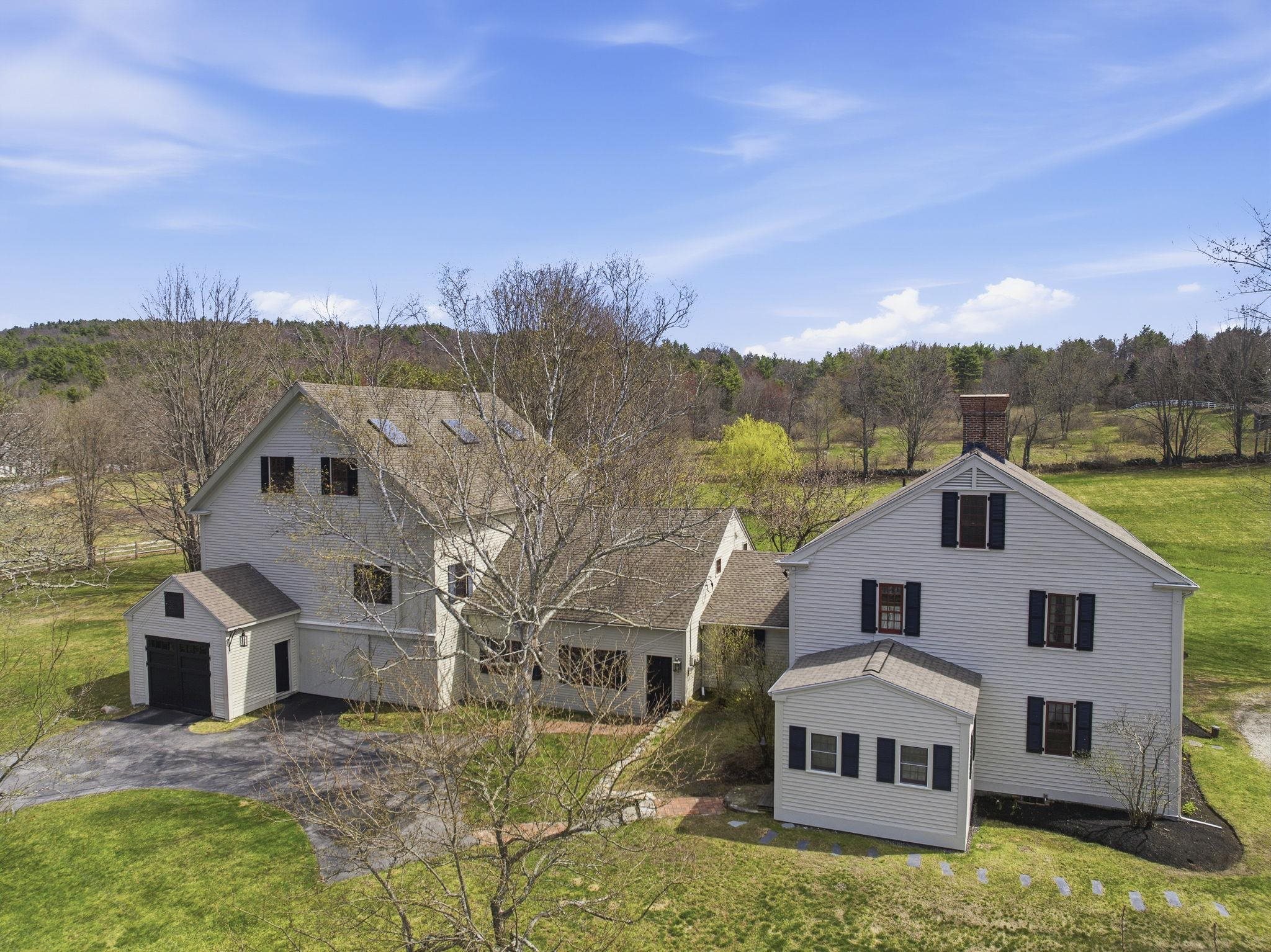 5 Old Manchester Rd, Amherst, NH 03031