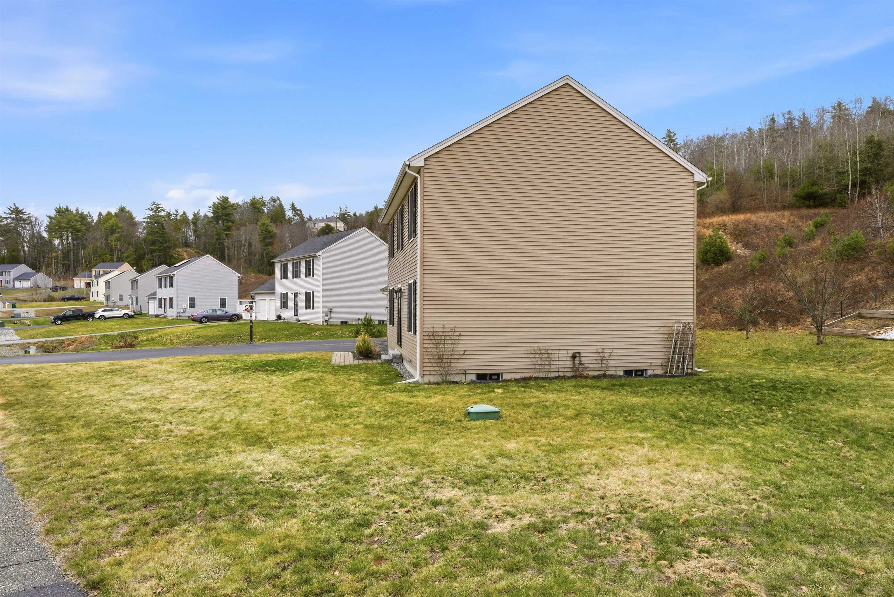 18 Richfield Way, Wilton, NH 03086