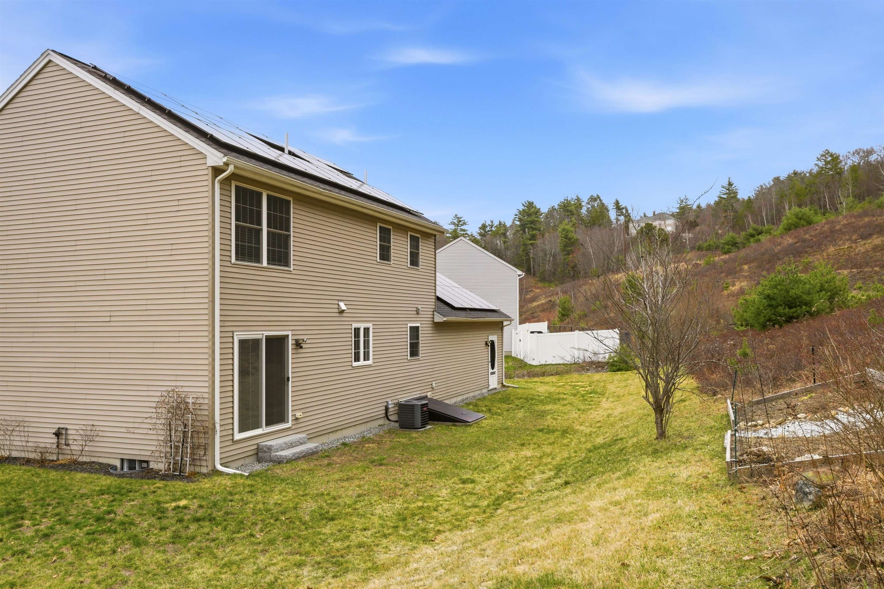 18 Richfield Way, Wilton, NH 03086