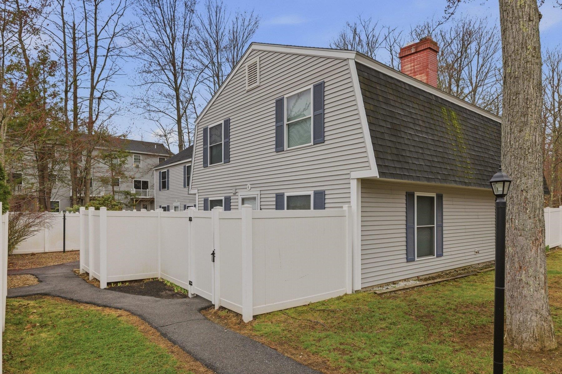 4 Hemlock Forest, Dover, NH 03820