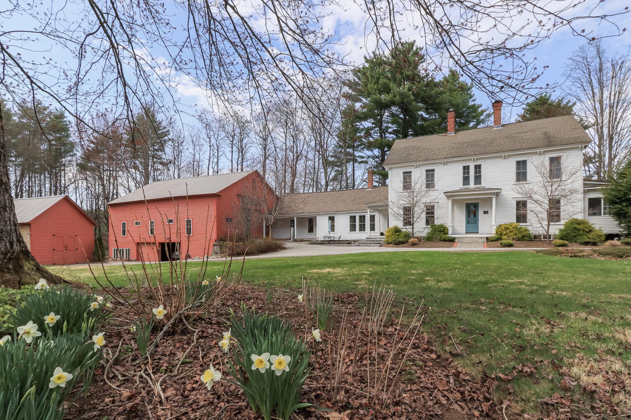 228 Maple St, Hopkinton, NH 03229