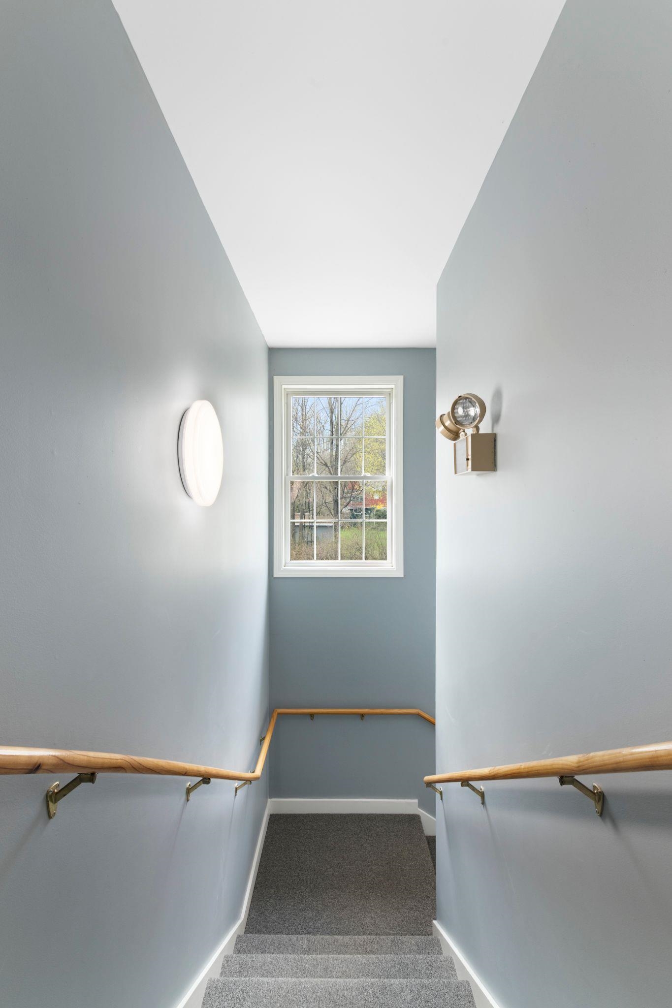 Access to lower level.