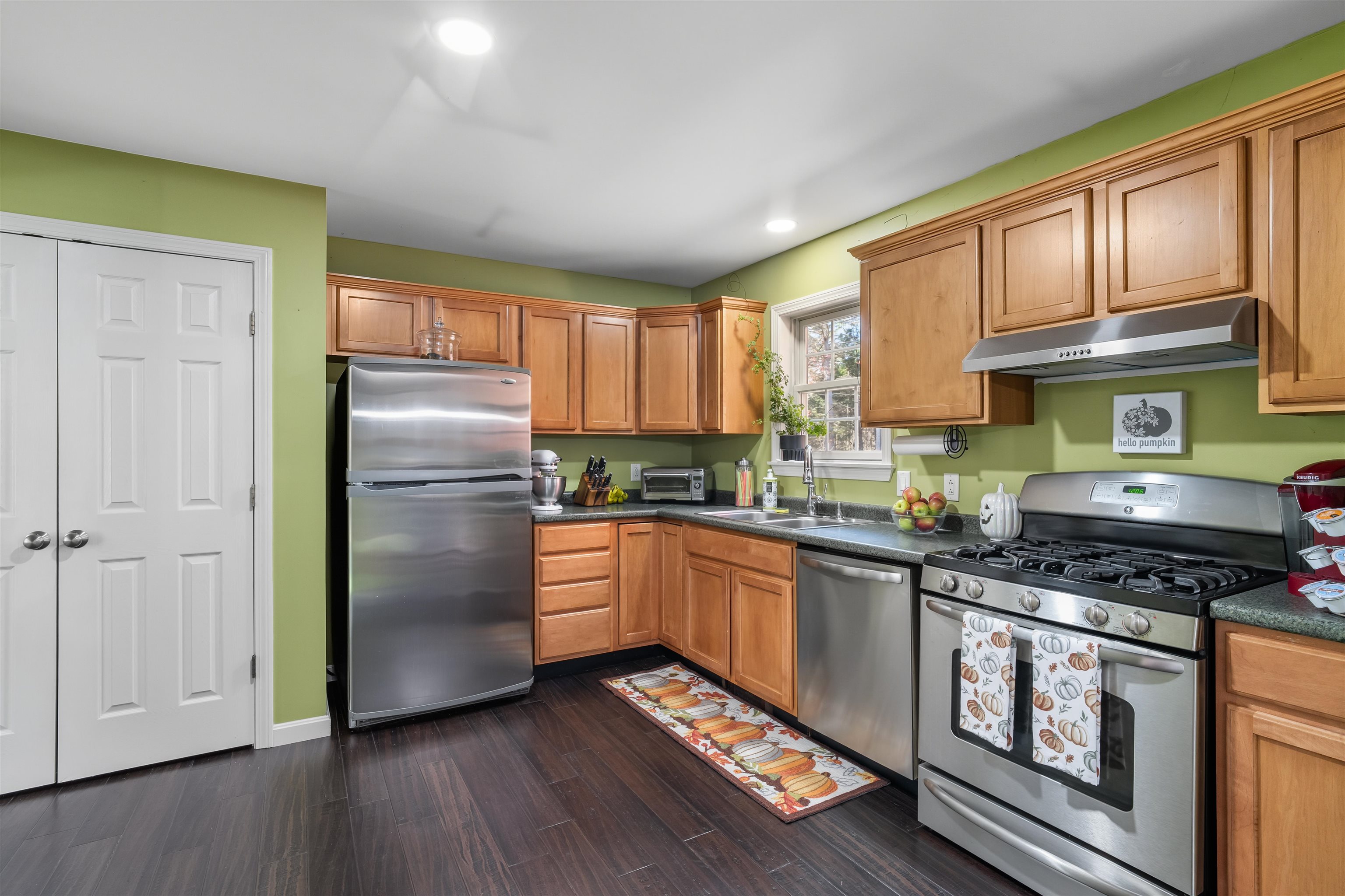 362 Hardy Hill Rd, Grafton, NH 03240