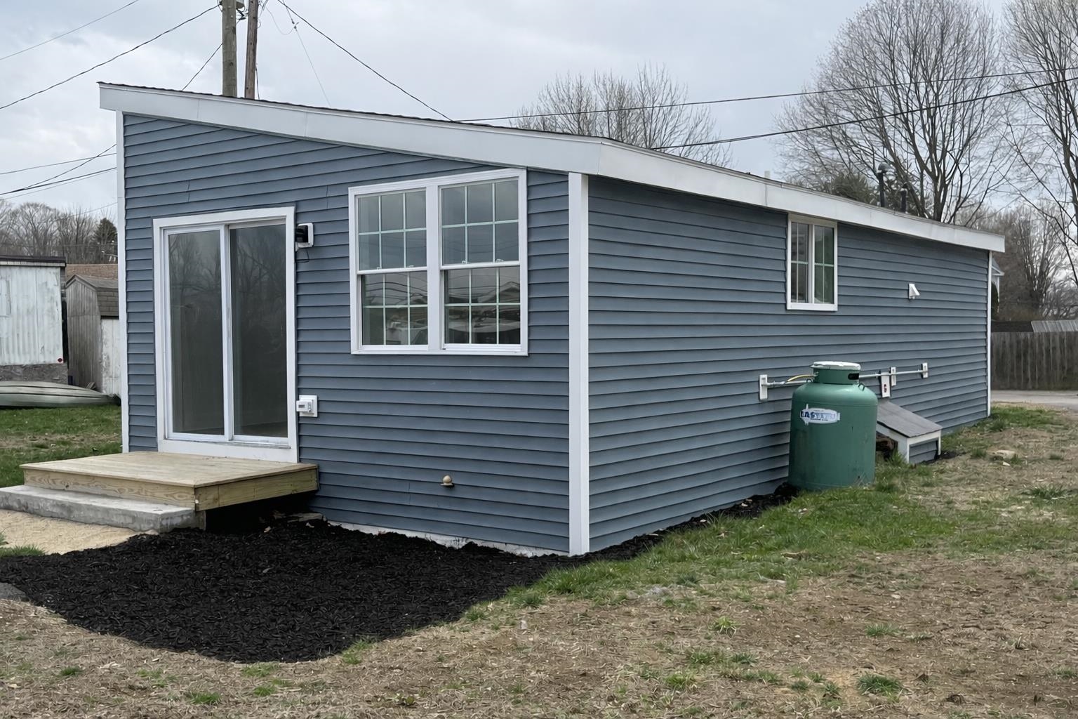 1338 Woodbury Ave, Portsmouth, NH 03801