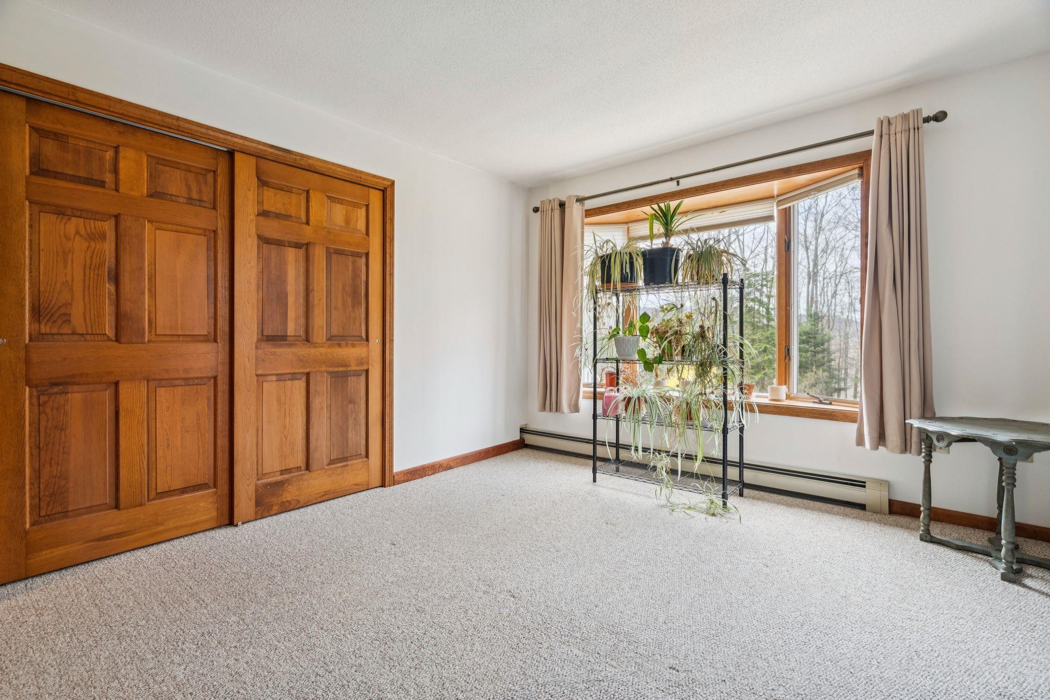 269 Rollins Rd, Newbury, NH 03255