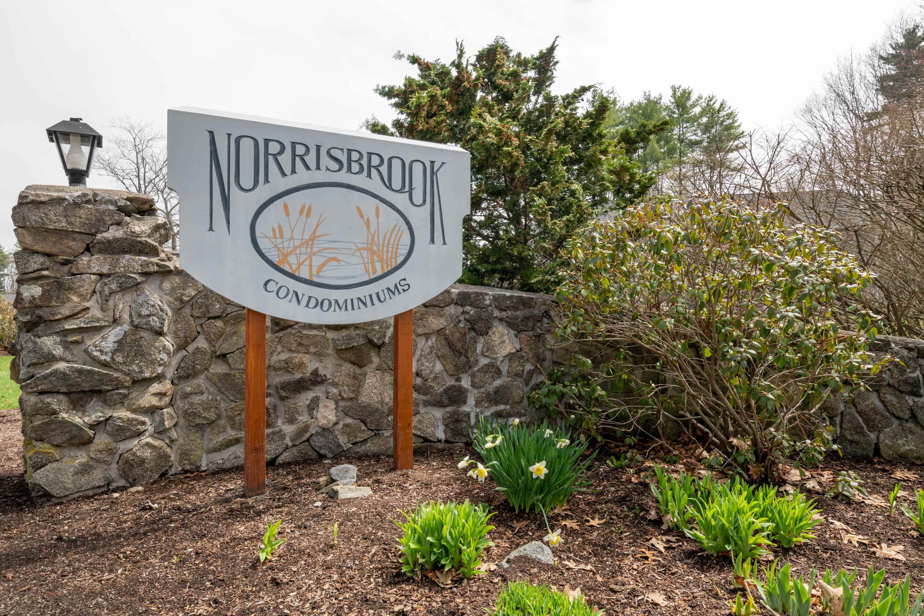 50 Brookside Dr, Exeter, NH 03833