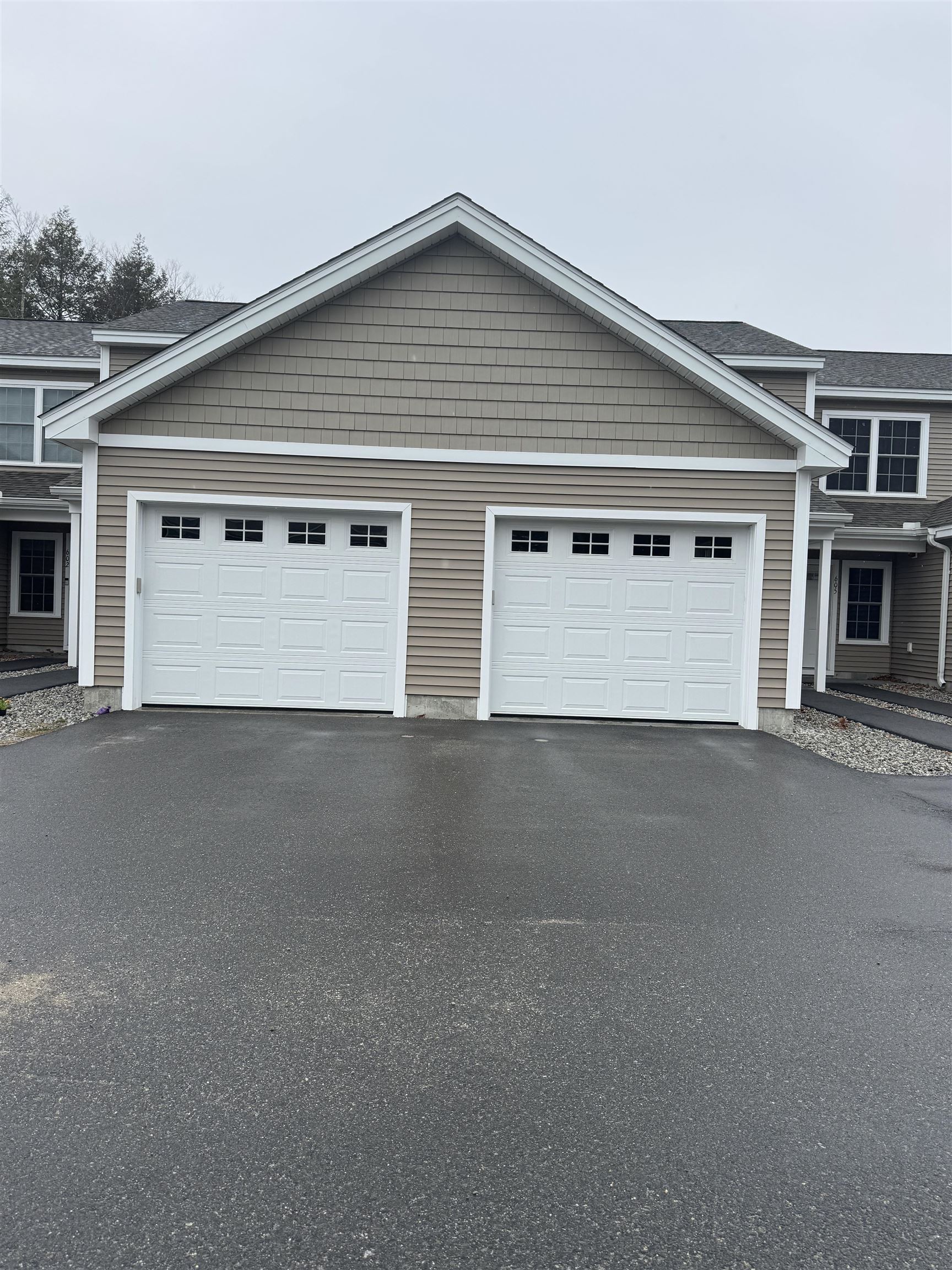 606 Southfield Ln, Peterborough, NH 03458