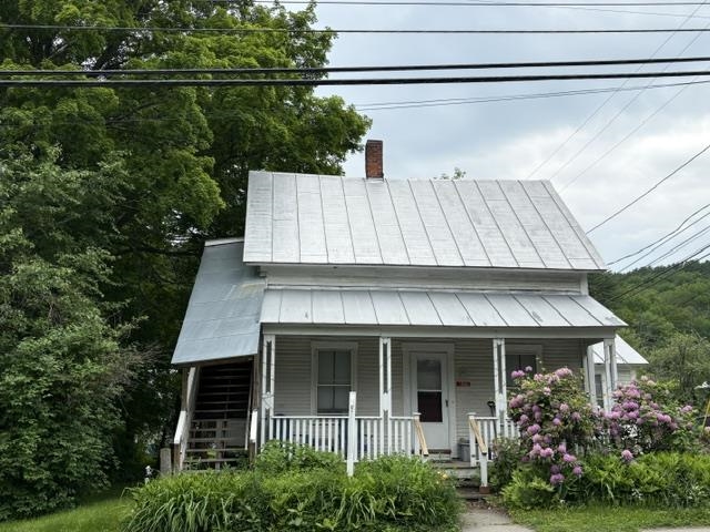 Royalton VT&nbsp;Multi Family for sale $$299,000 $159 per sq.ft.