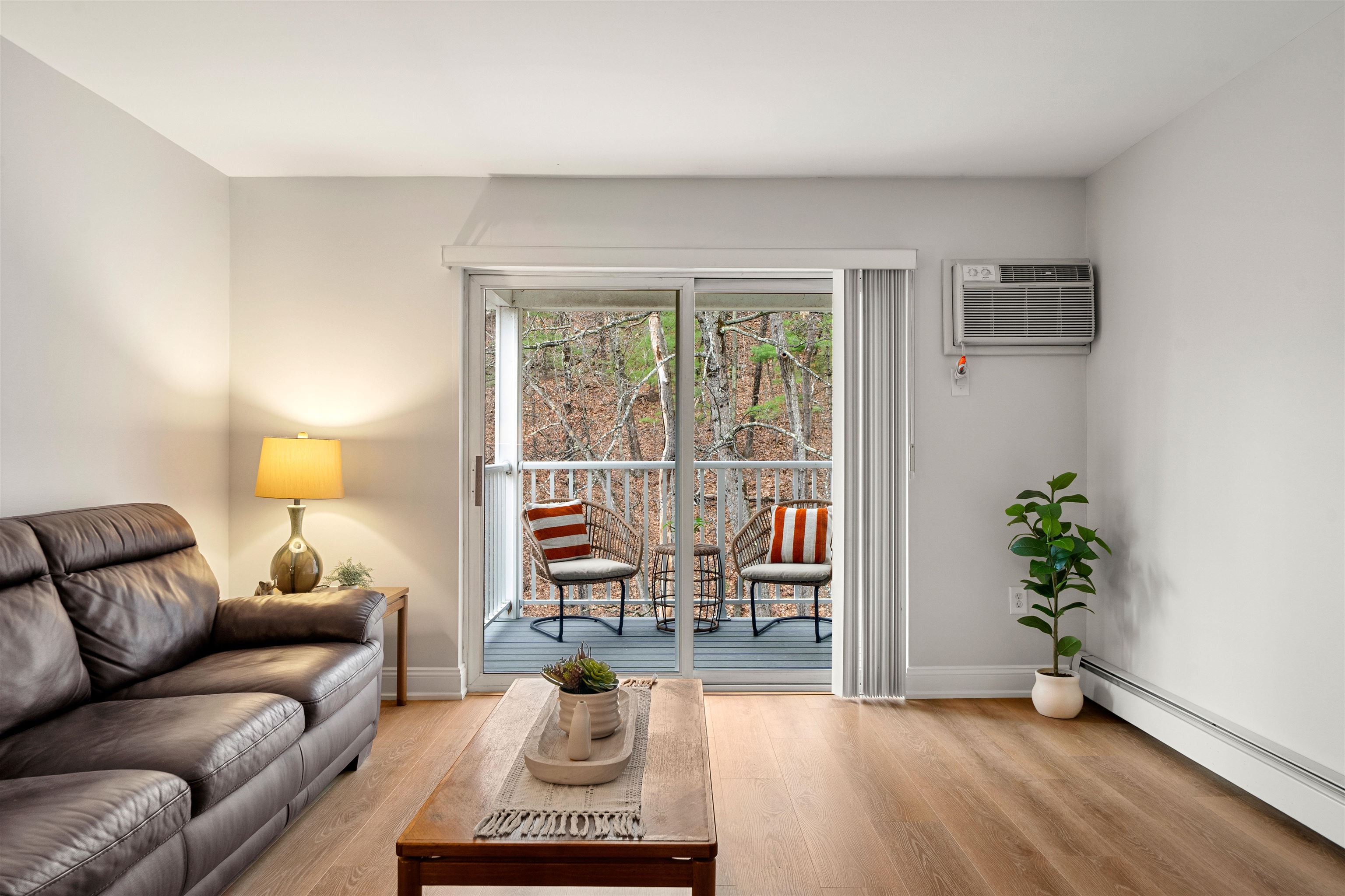 265 Edward J Roy Dr, Manchester, NH 03104