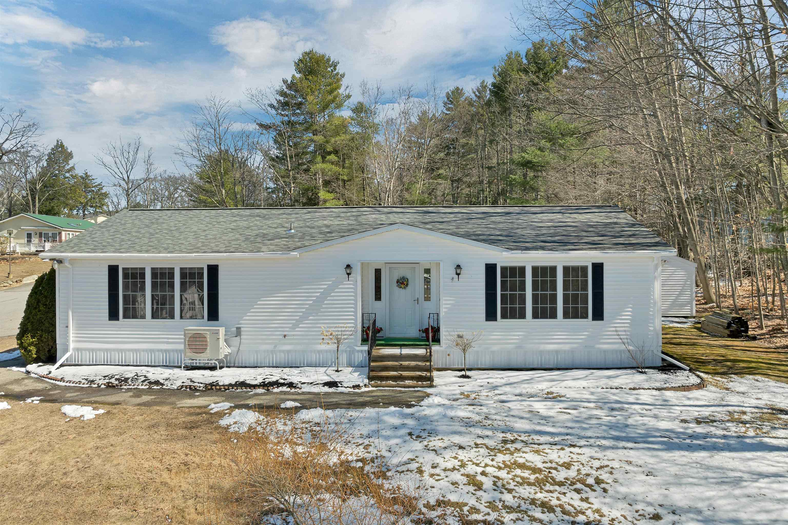 17 Justins Ct, Laconia, NH 03246