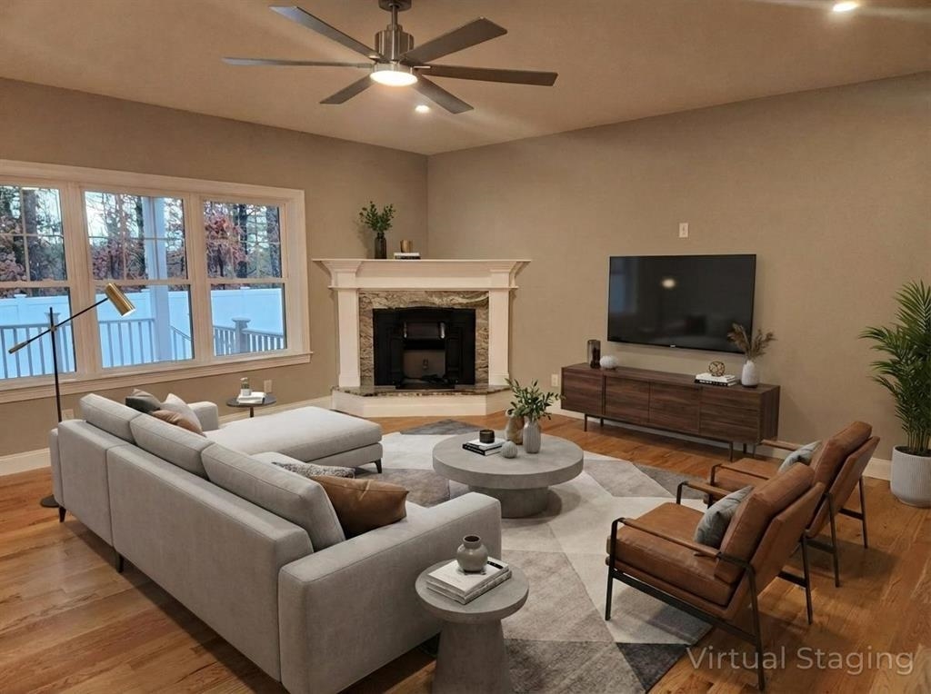 17 Eagle Perch Dr, Boscawen, NH 03303