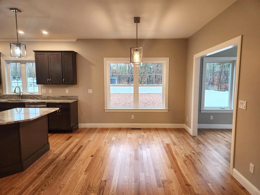 17 Eagle Perch Dr, Boscawen, NH 03303