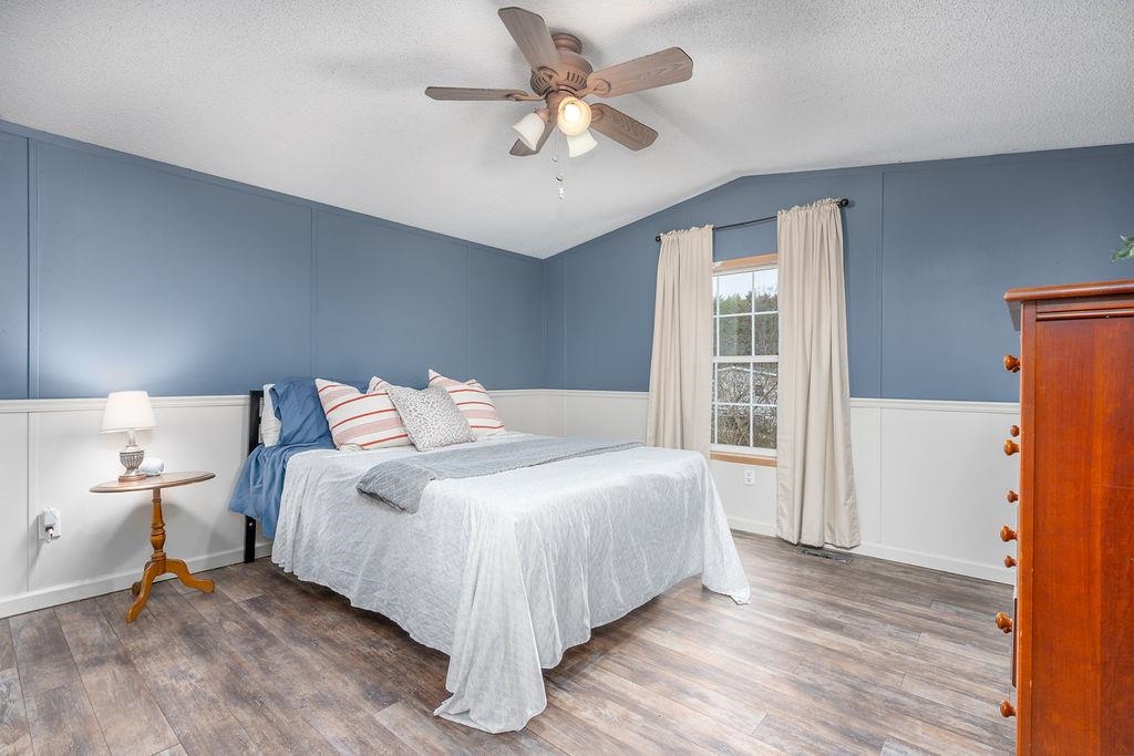 141 Estate Dr, Barrington, NH 03825