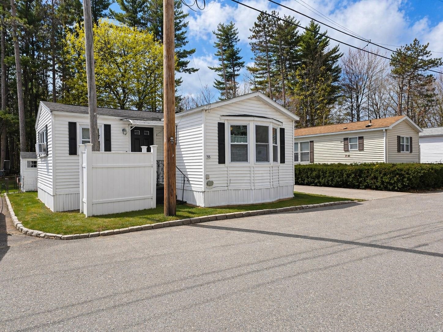 55 Thistle Way, Manchester, NH 03109