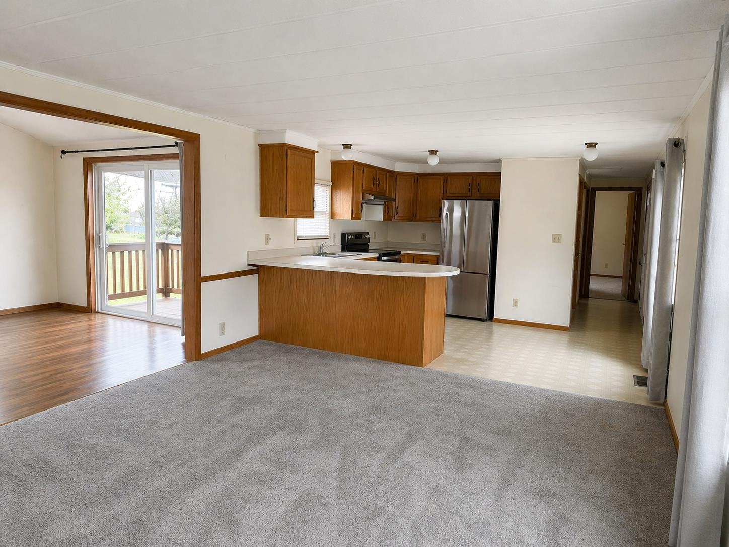 55 Thistle Way, Manchester, NH 03109