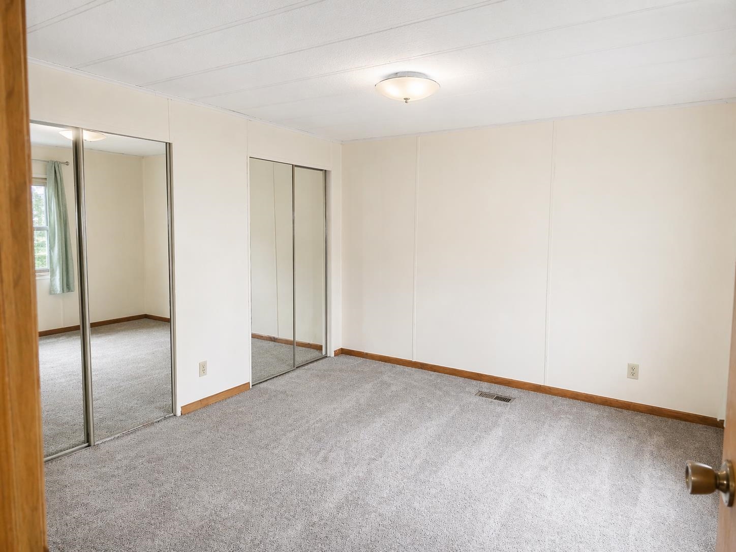 55 Thistle Way, Manchester, NH 03109