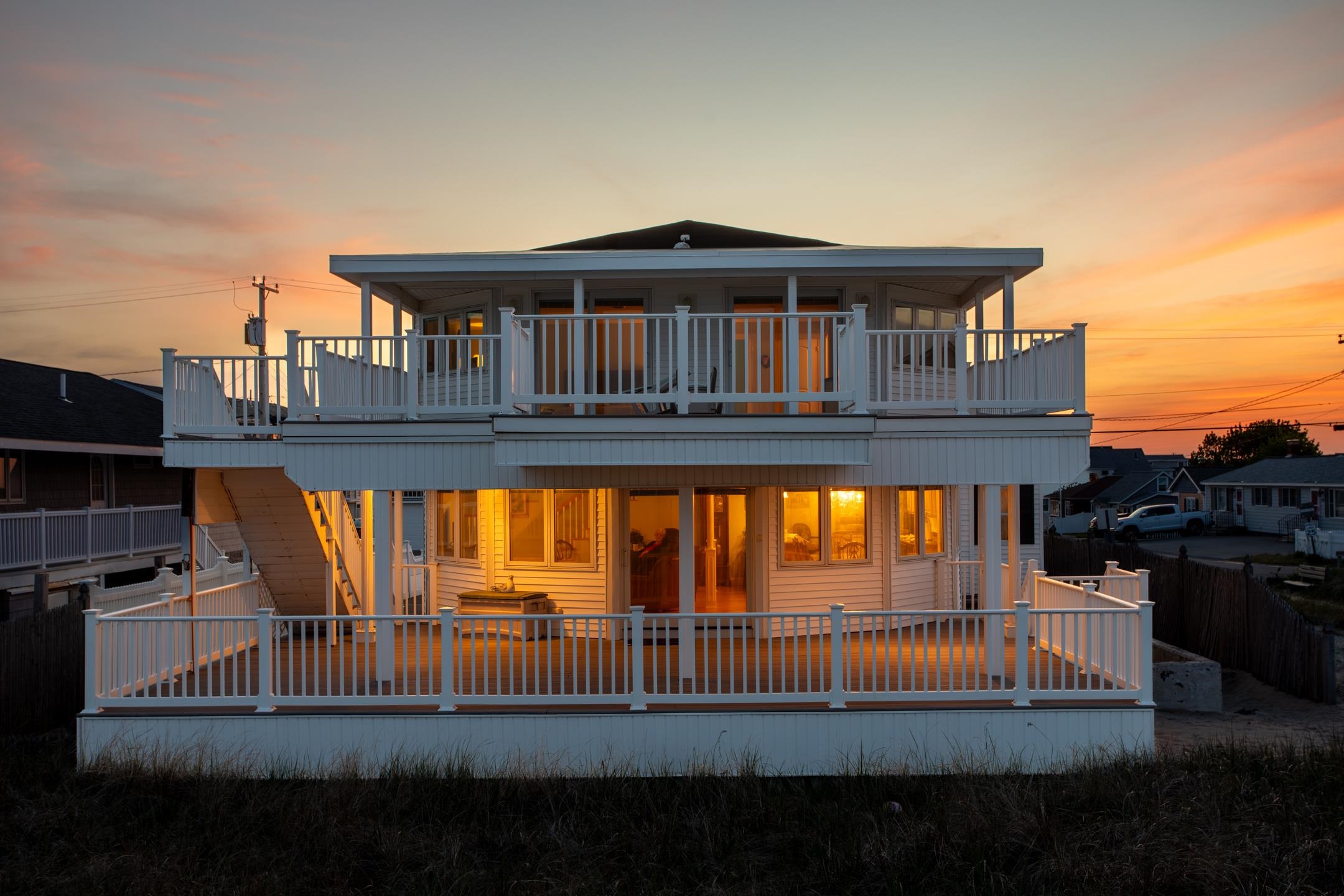 103 Ocean Dr, Seabrook, NH 03874