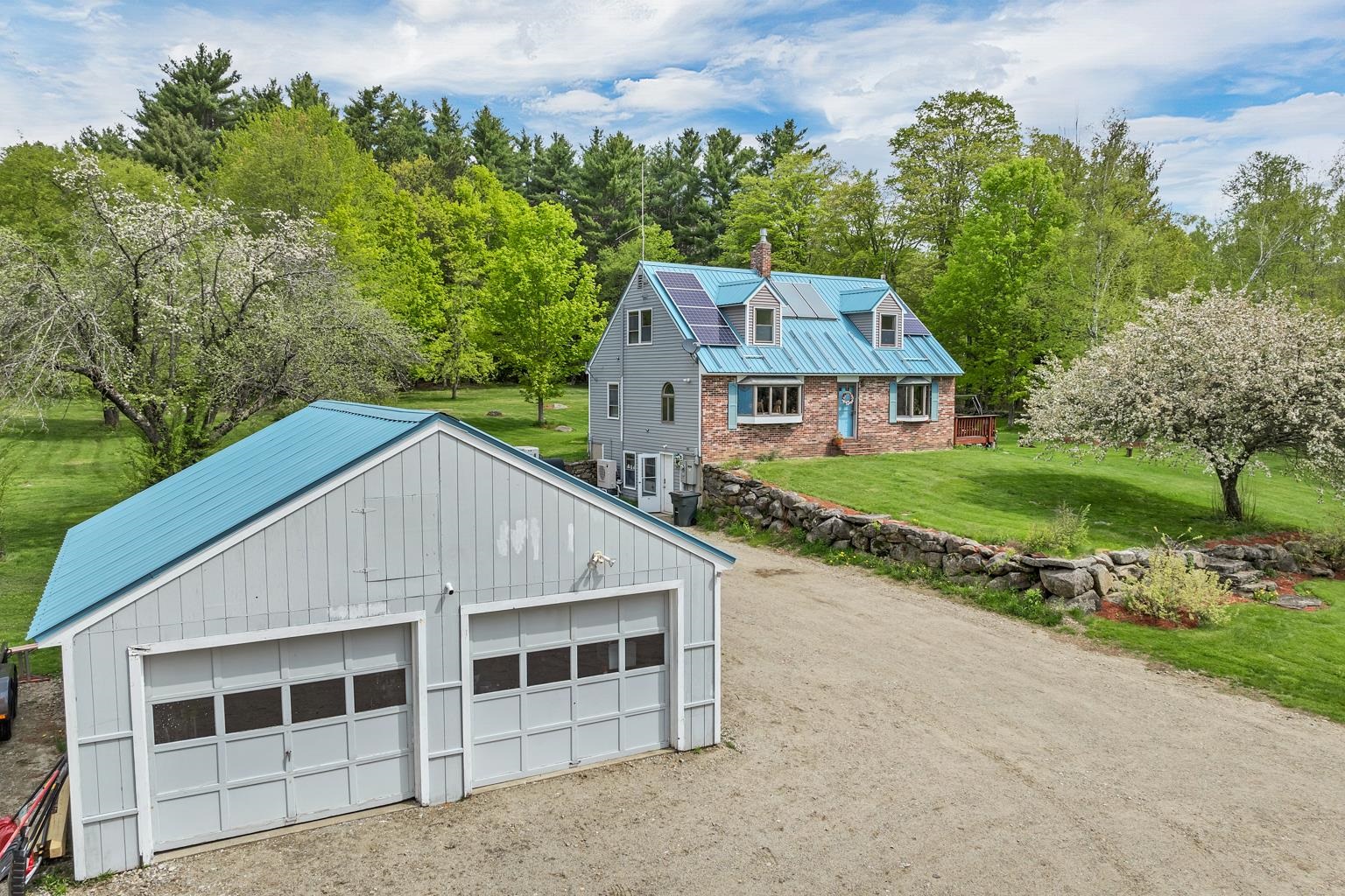 68 Sunset Rd, Alexandria, NH 03222