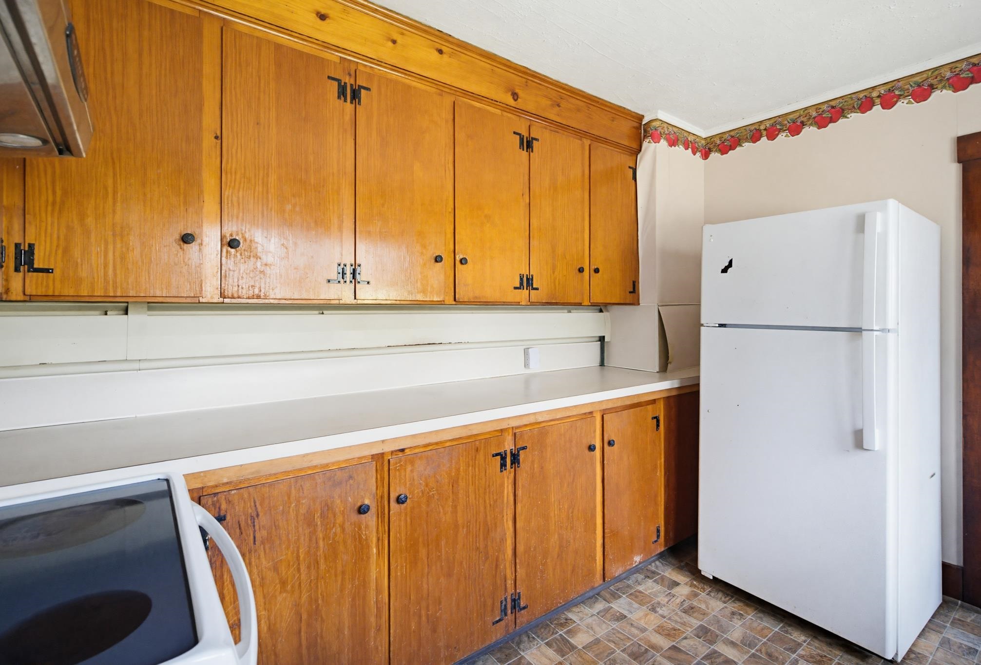 43 Old County Rd, Deering, NH 03244