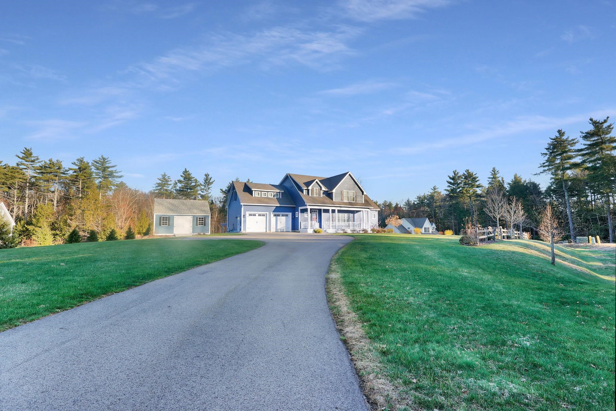 6 Odell Dr, Amherst, NH 03031