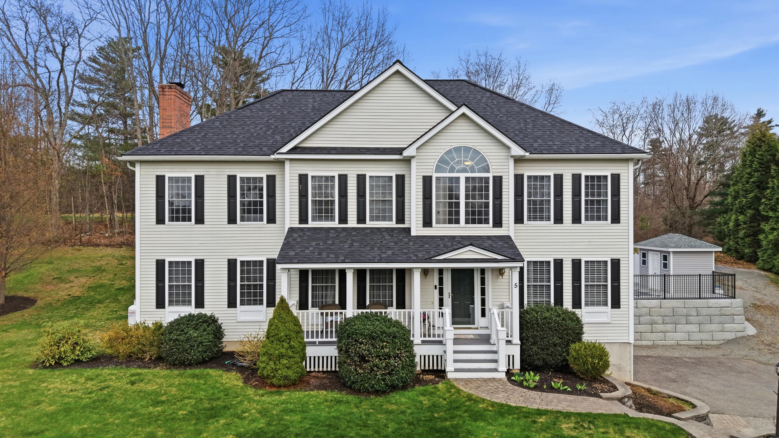 MLS 5084683: 5 Zoe Lane, Newton NH