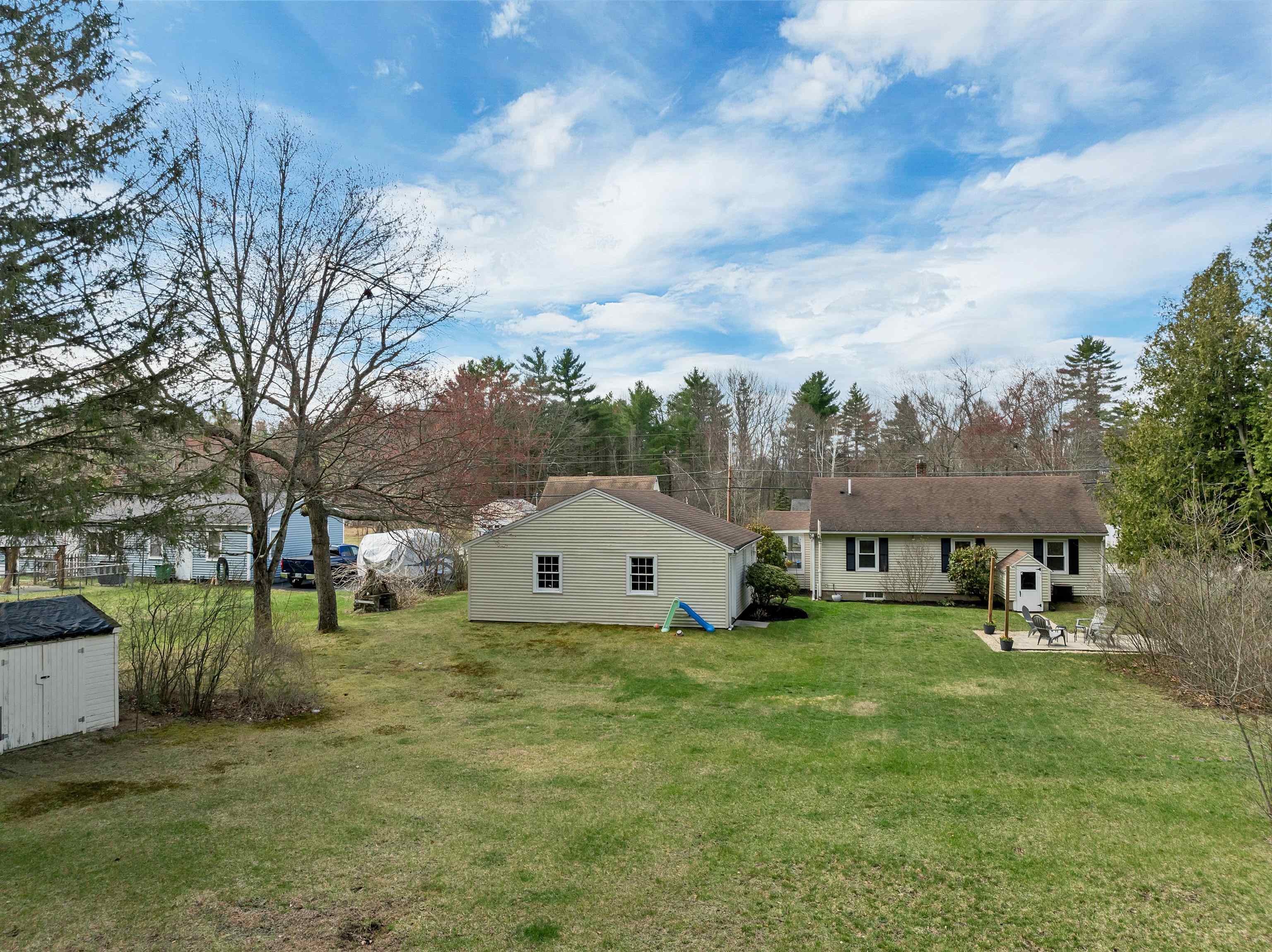 23 Cross Rd, Rochester, NH 03868