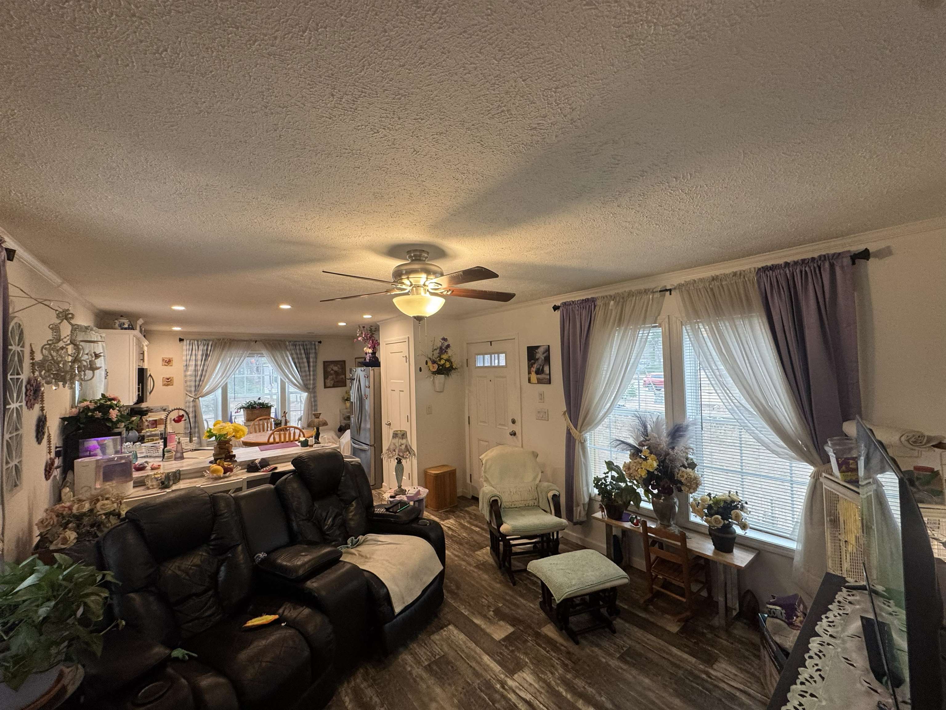 3 Chamberlain Ct, Deering, NH 03244