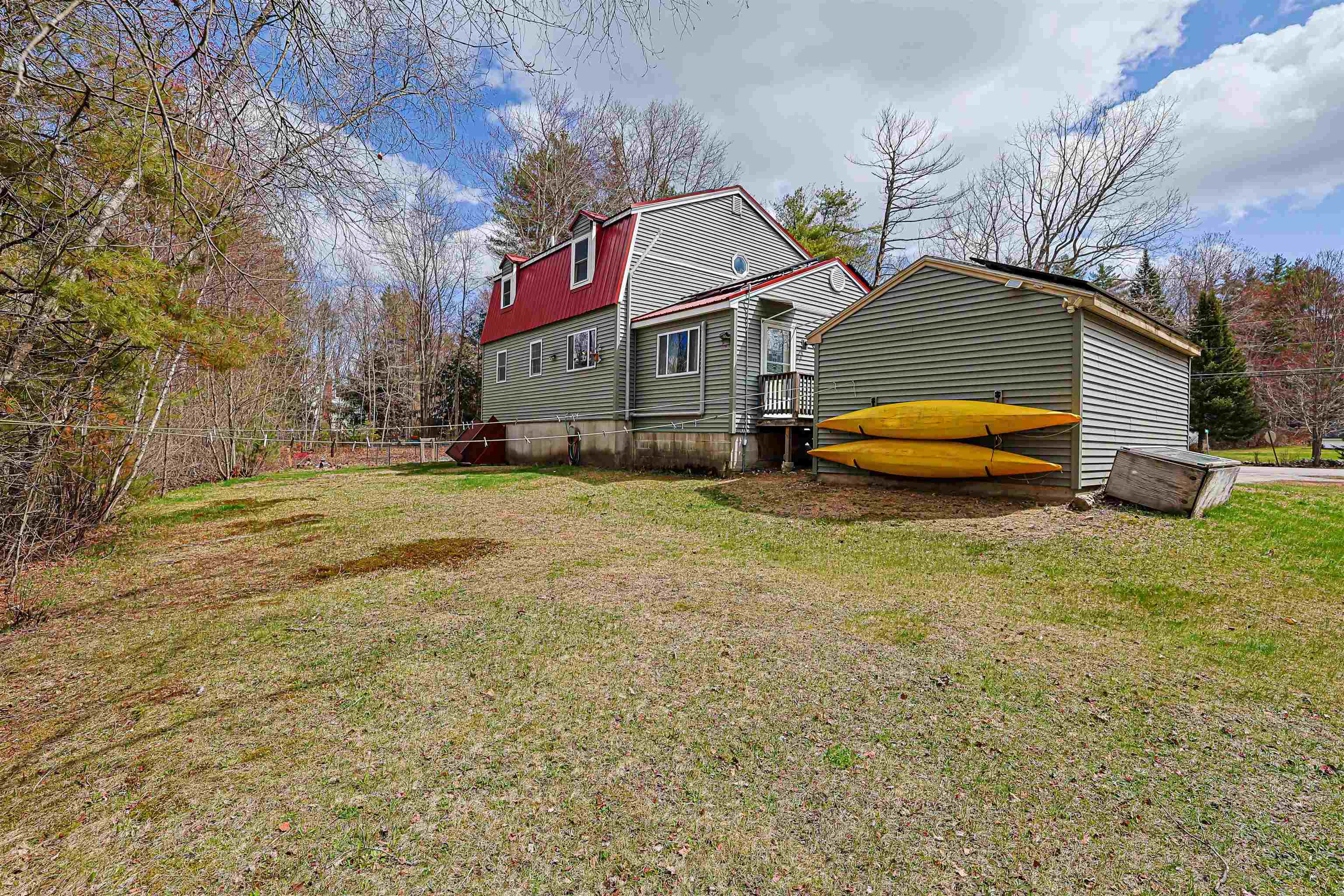 23 Brewster Rd, Barrington, NH 03825