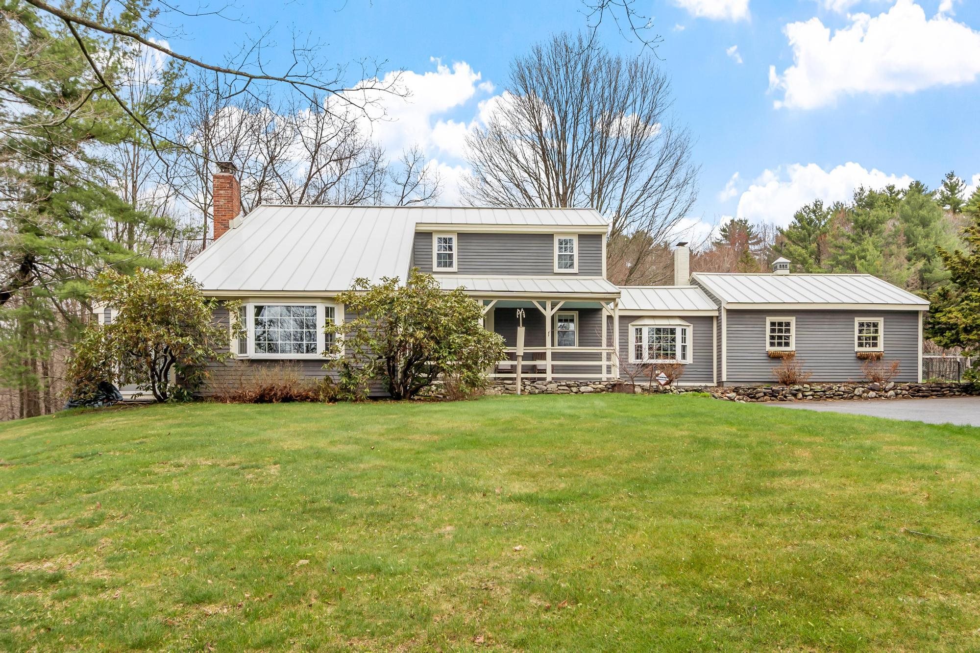 76 English Range Rd, Derry, NH 03038