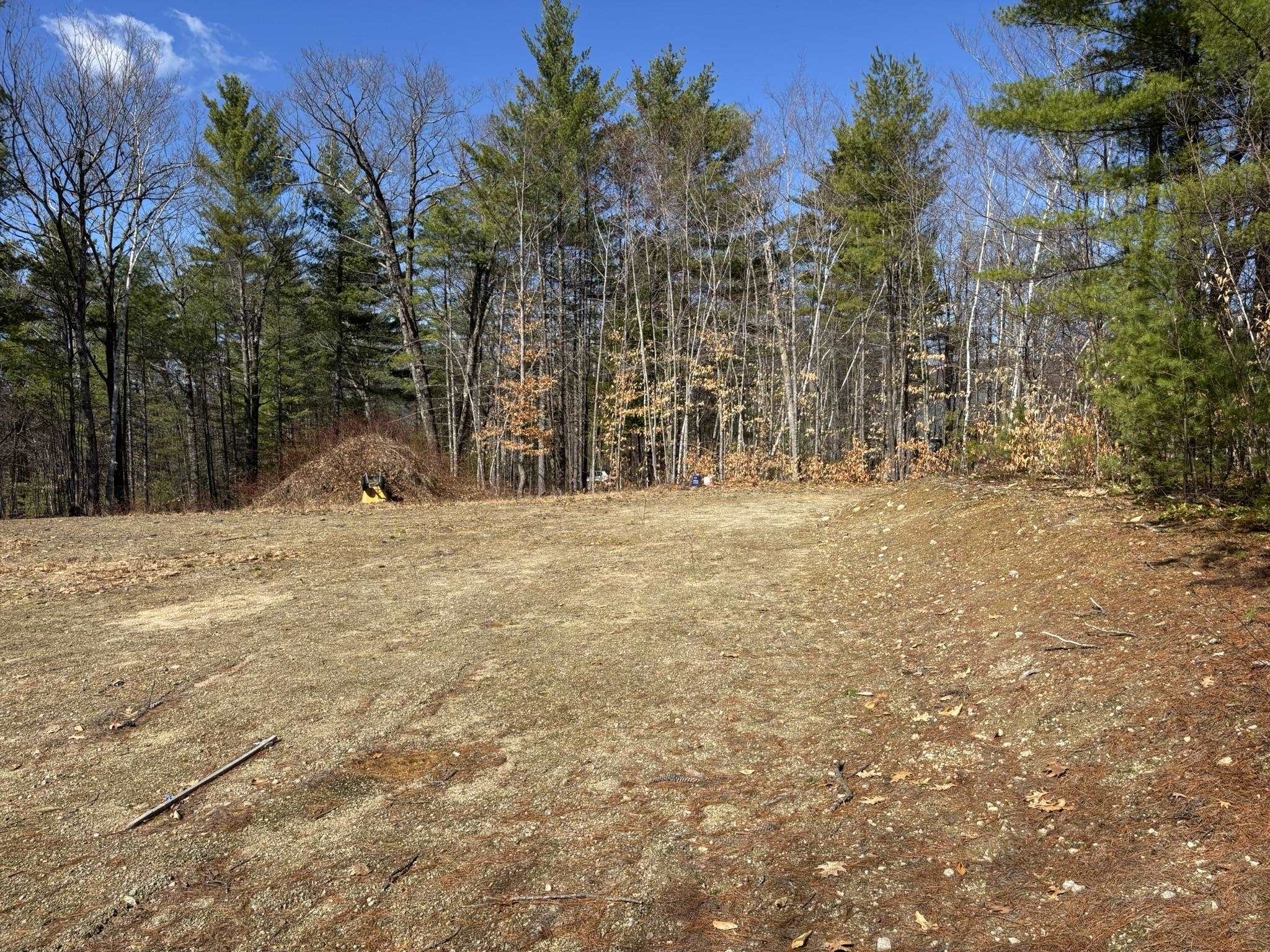 Conway NH&nbsp;Land for sale $$149,900 | 0.61 Acres  | Price Per Acre $0  | Total Lots 3